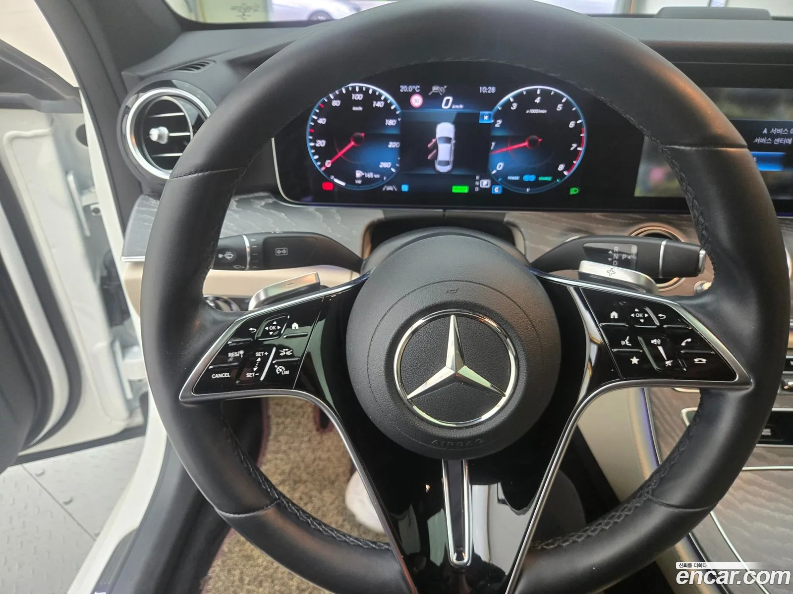 Mercedes-Benz E-Class W213 2022 — 20