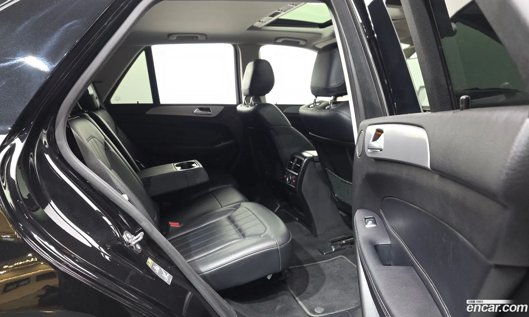 Mercedes-Benz GLE-Class W166 2018 — 25