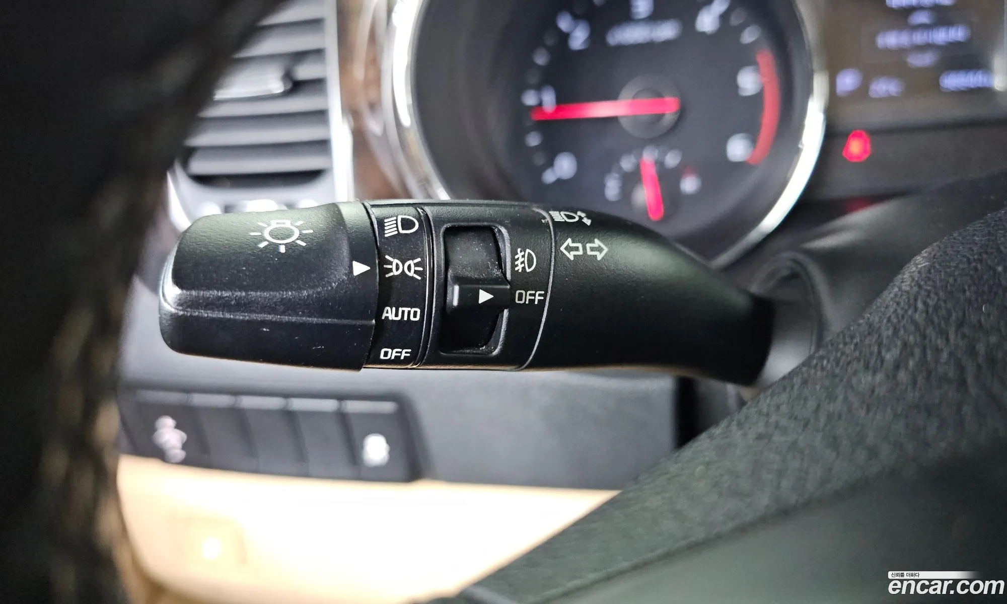 Kia Carnival 2018 KNAMB81ABKS471054 — 29