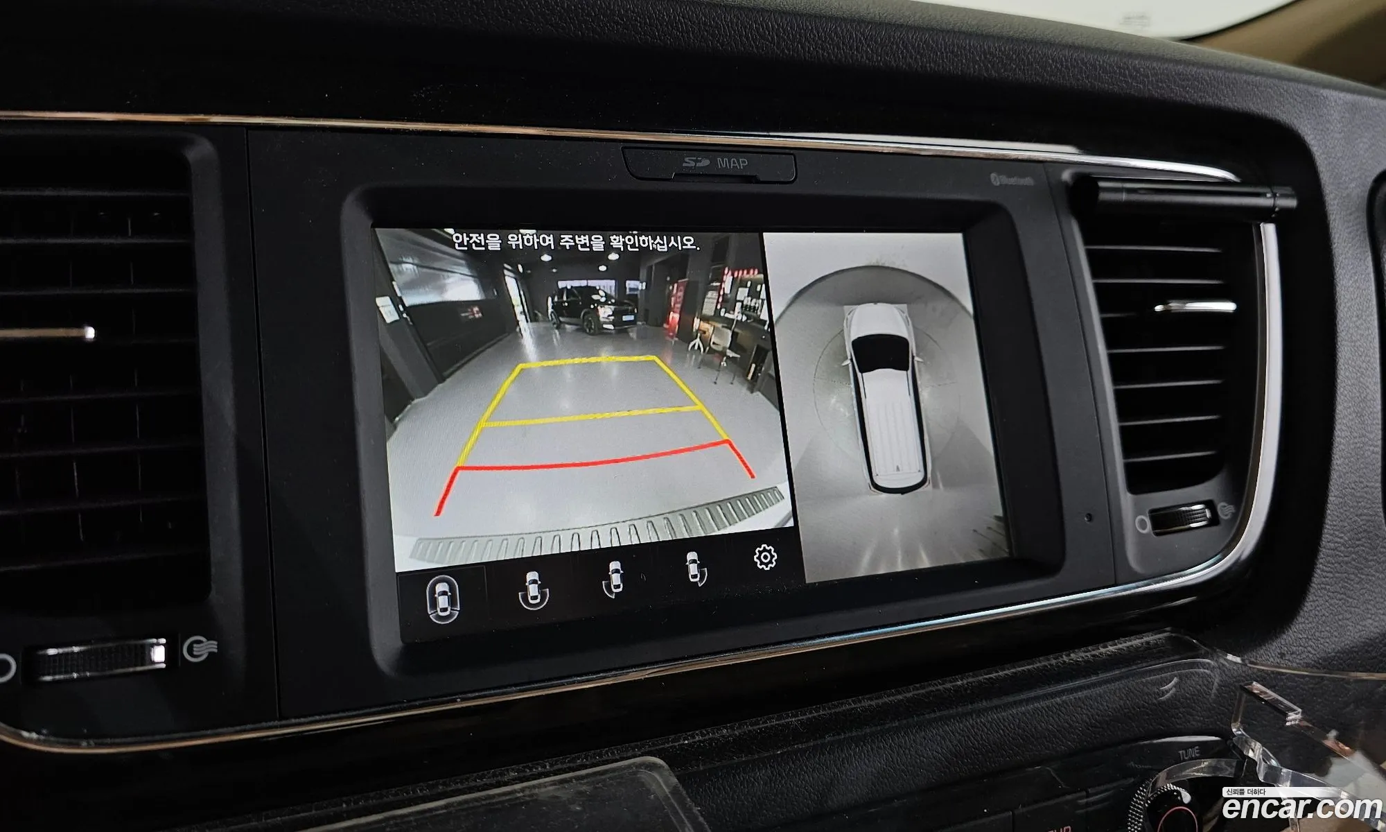 Kia Carnival 2018 KNAMB81ABKS471054 — 28