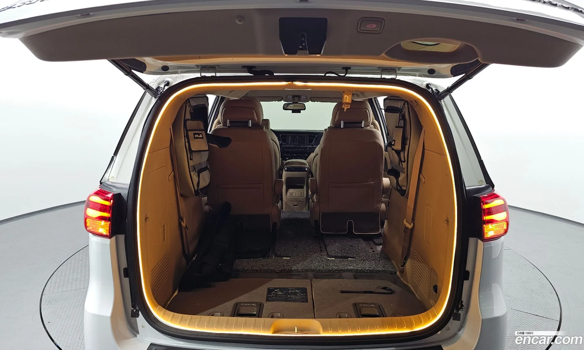 Kia Carnival 2018 KNAMB81ABKS471054 — 14