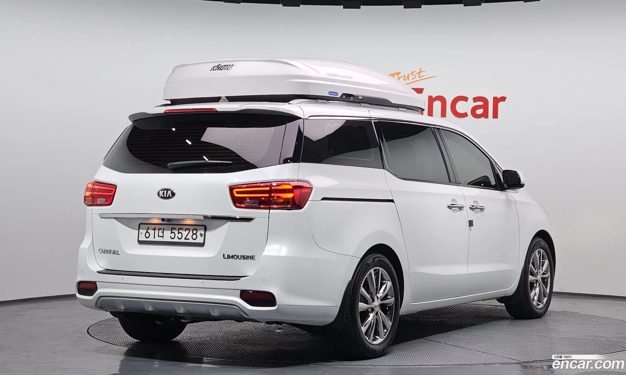Kia Carnival 2018 KNAMB81ABKS471054 — 27