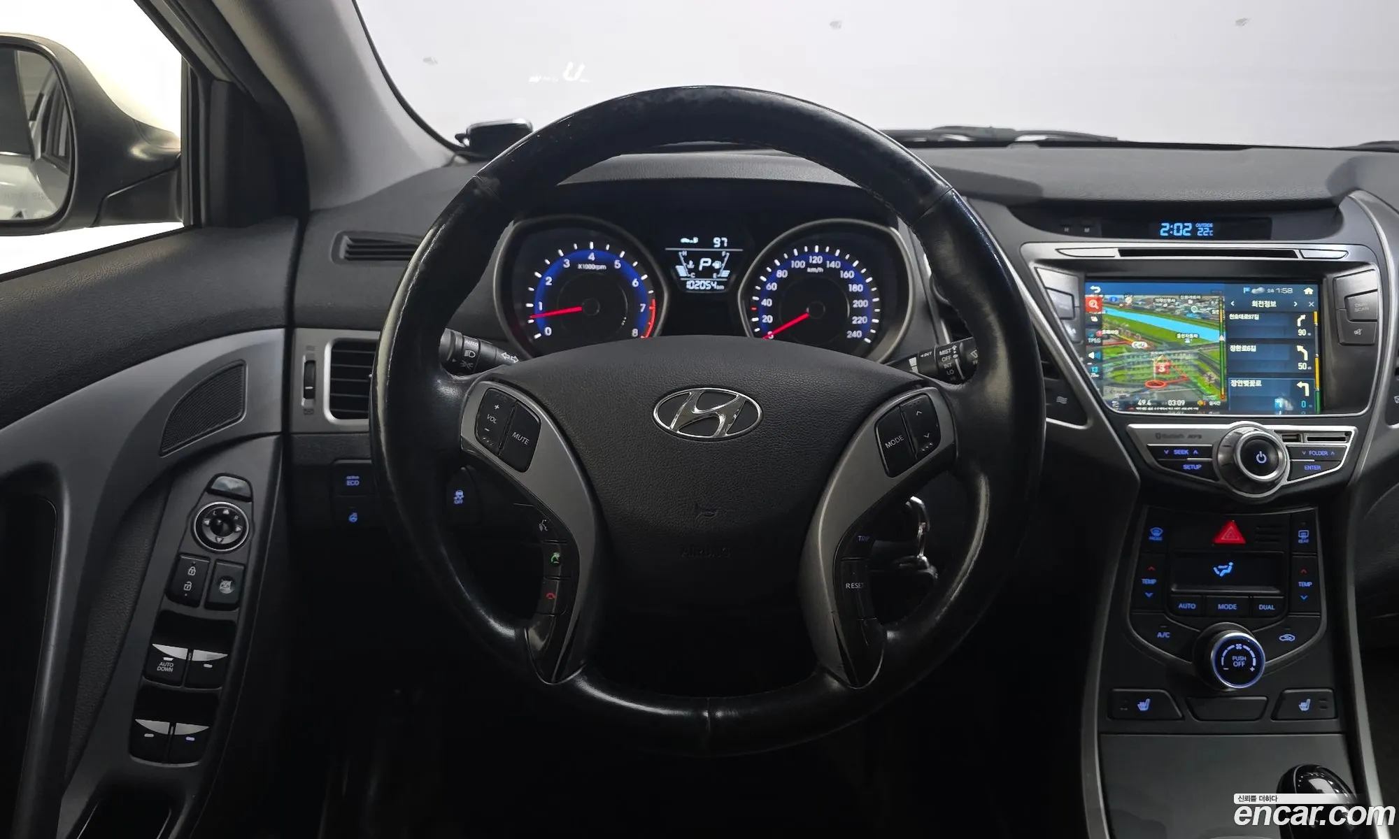 Hyundai Elantra 2015 — 21