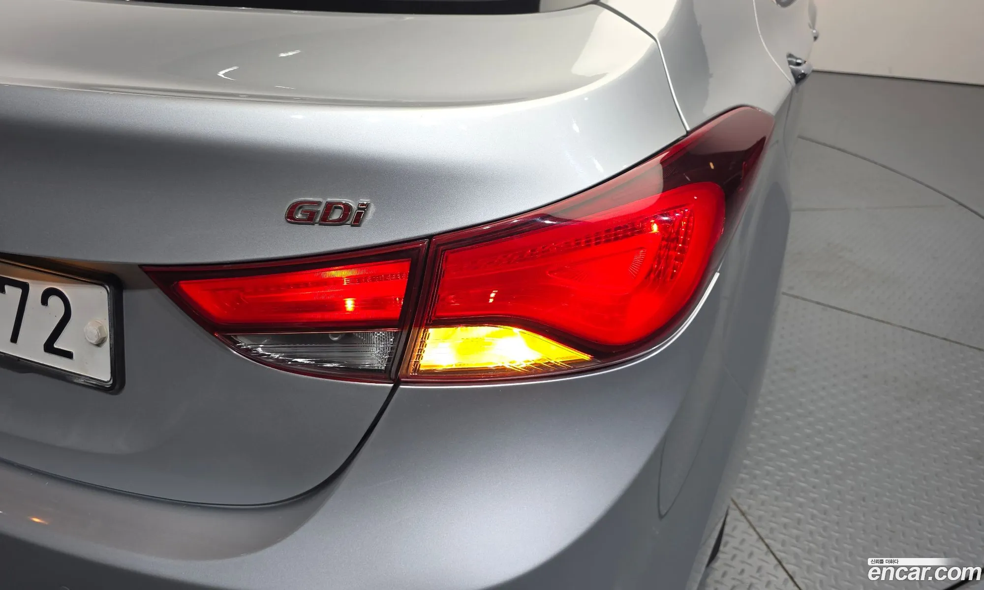Hyundai Elantra 2015 — 8
