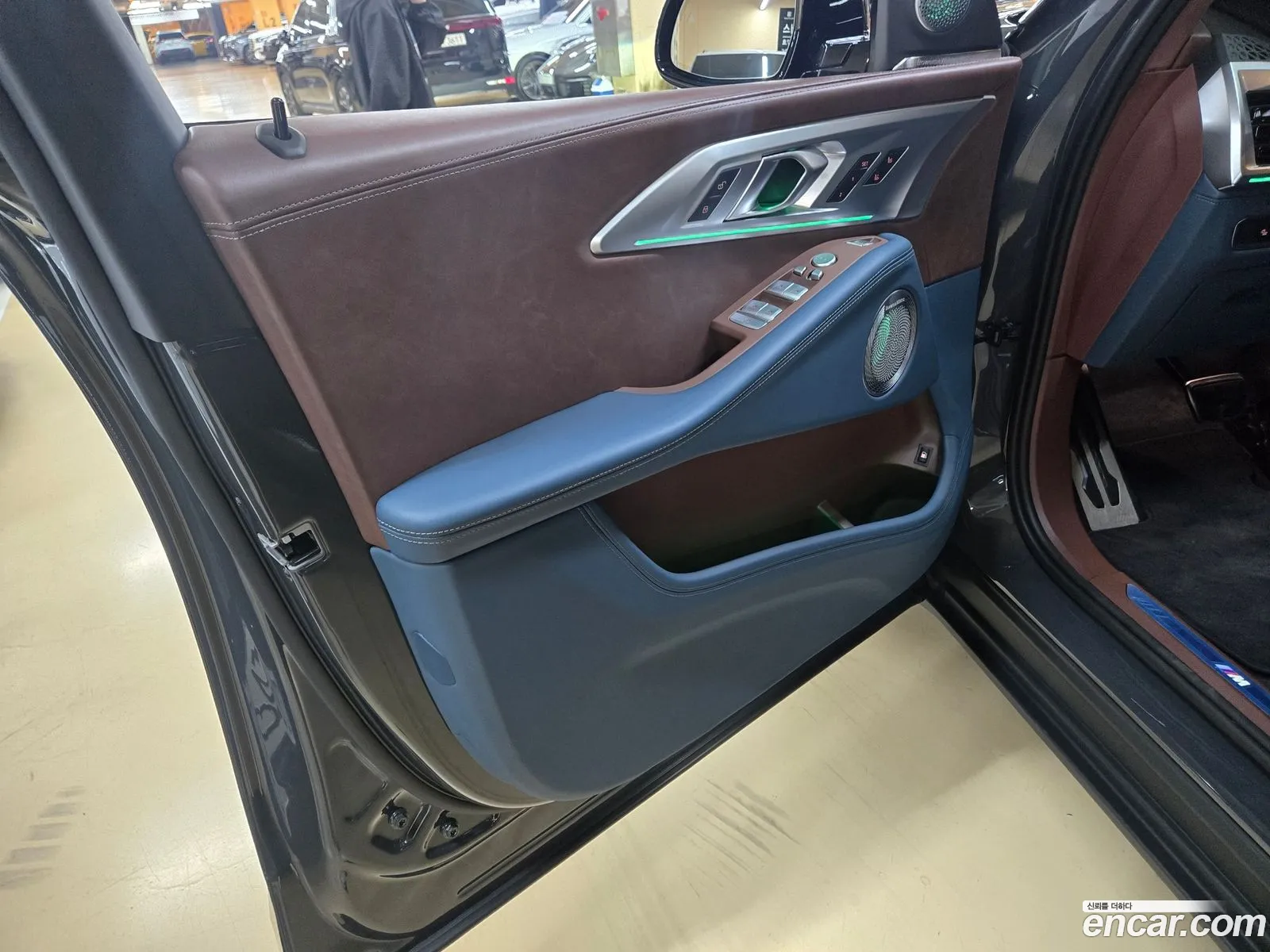BMW XM 2025 — 20