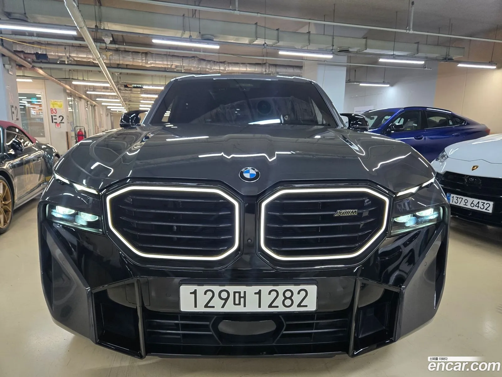 BMW XM 2025 — 3