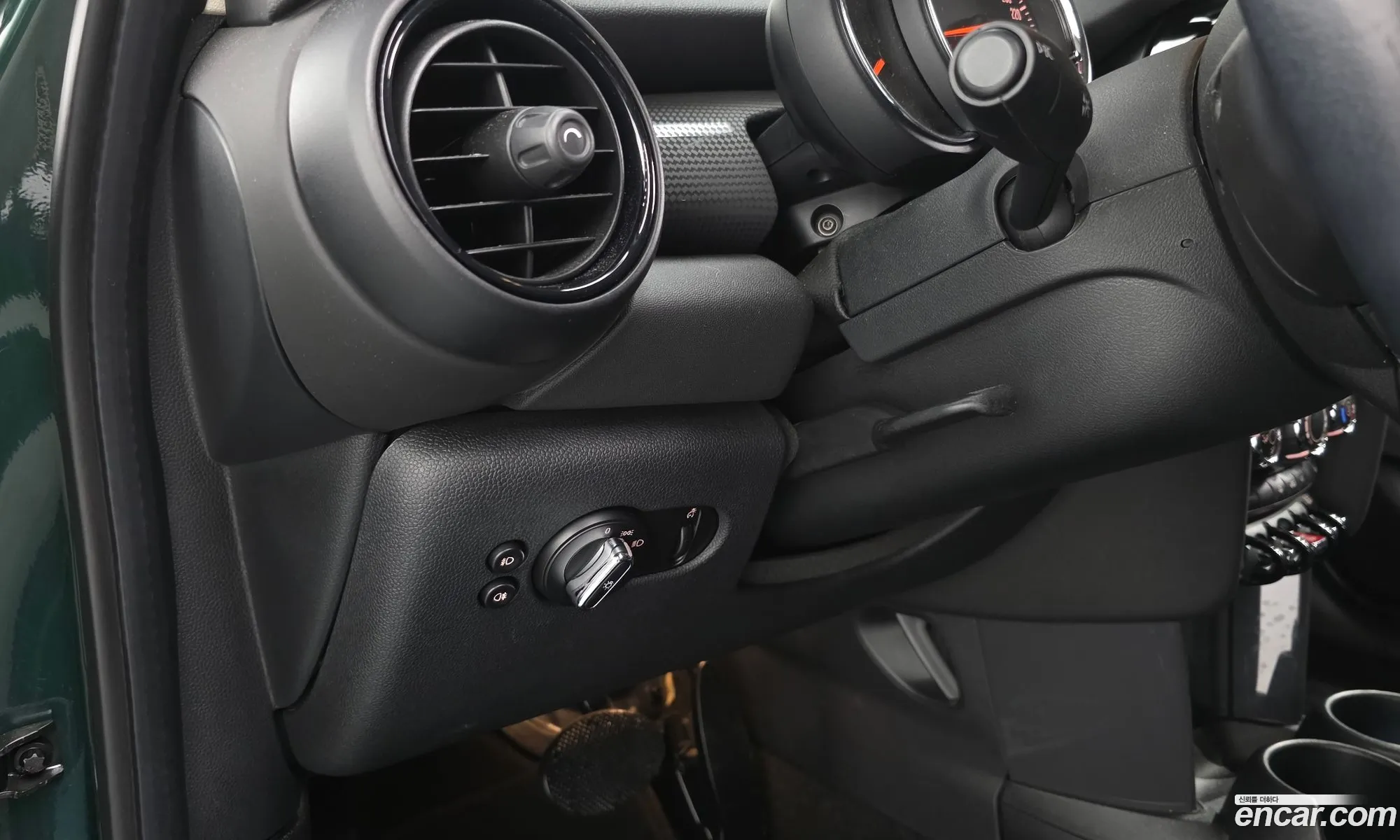 Mini Cooper 2018 WMWXU1105J2H33500 — 9