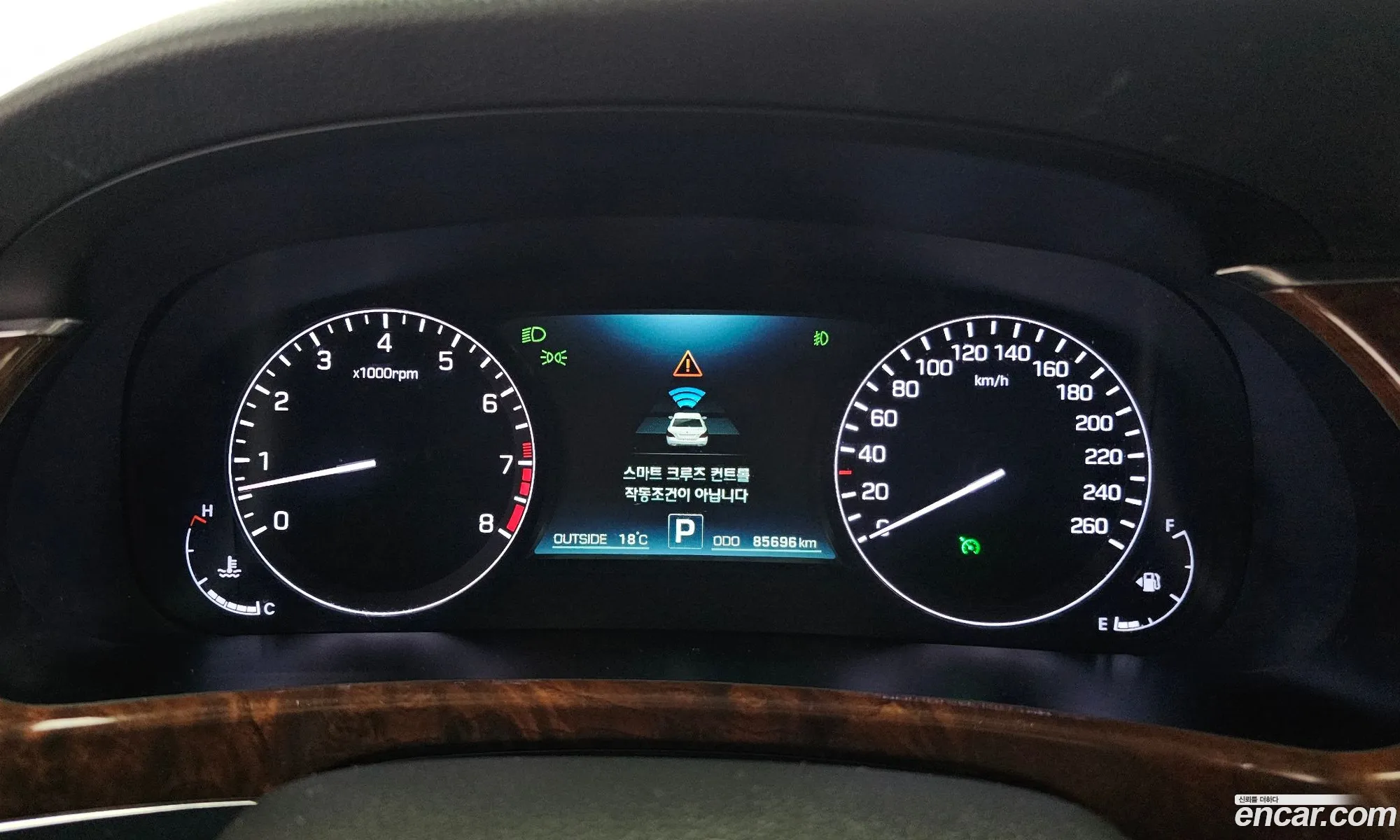 Hyundai Equus 2013 — 19