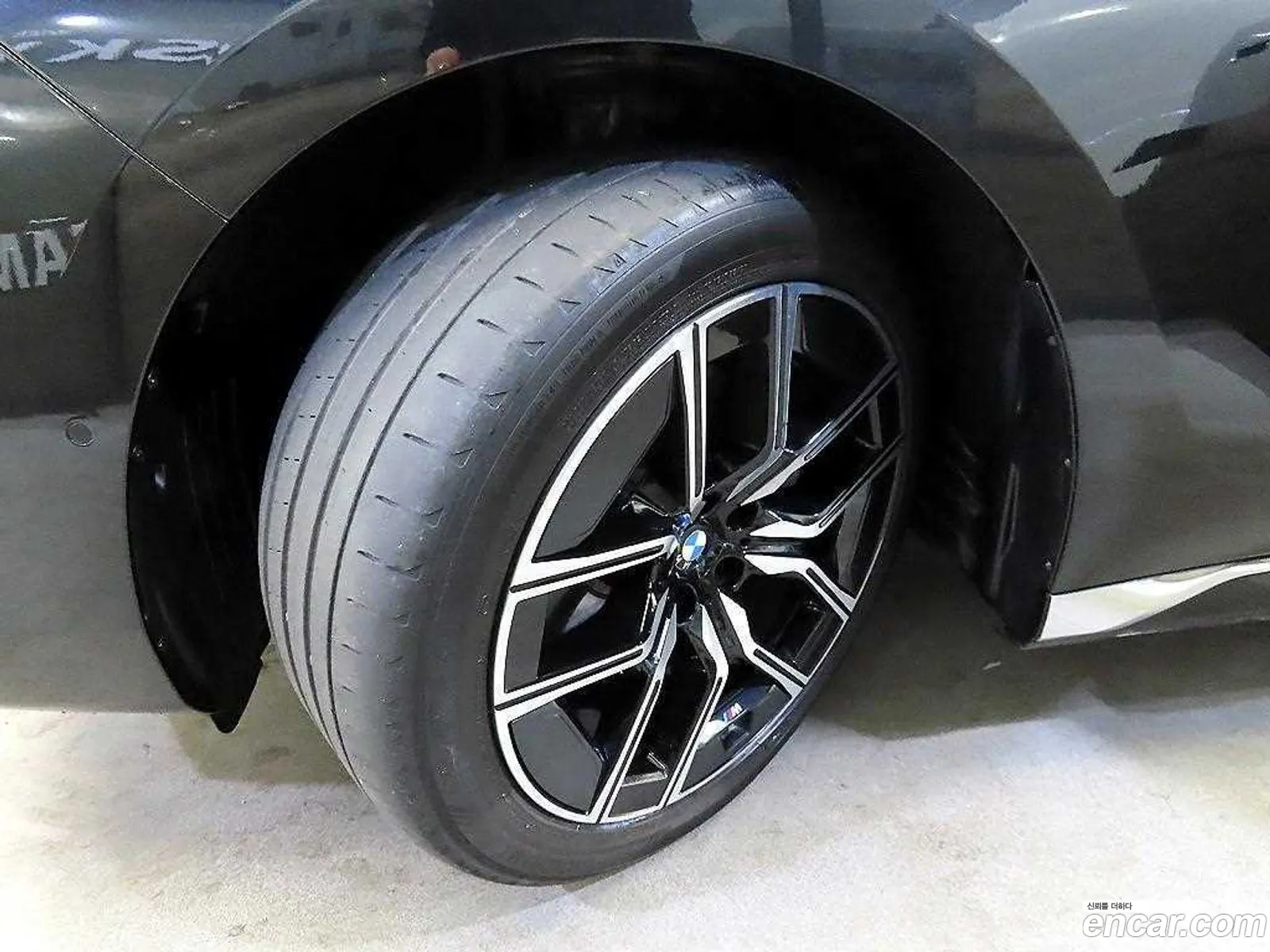 BMW 7 Series 2024 — 15