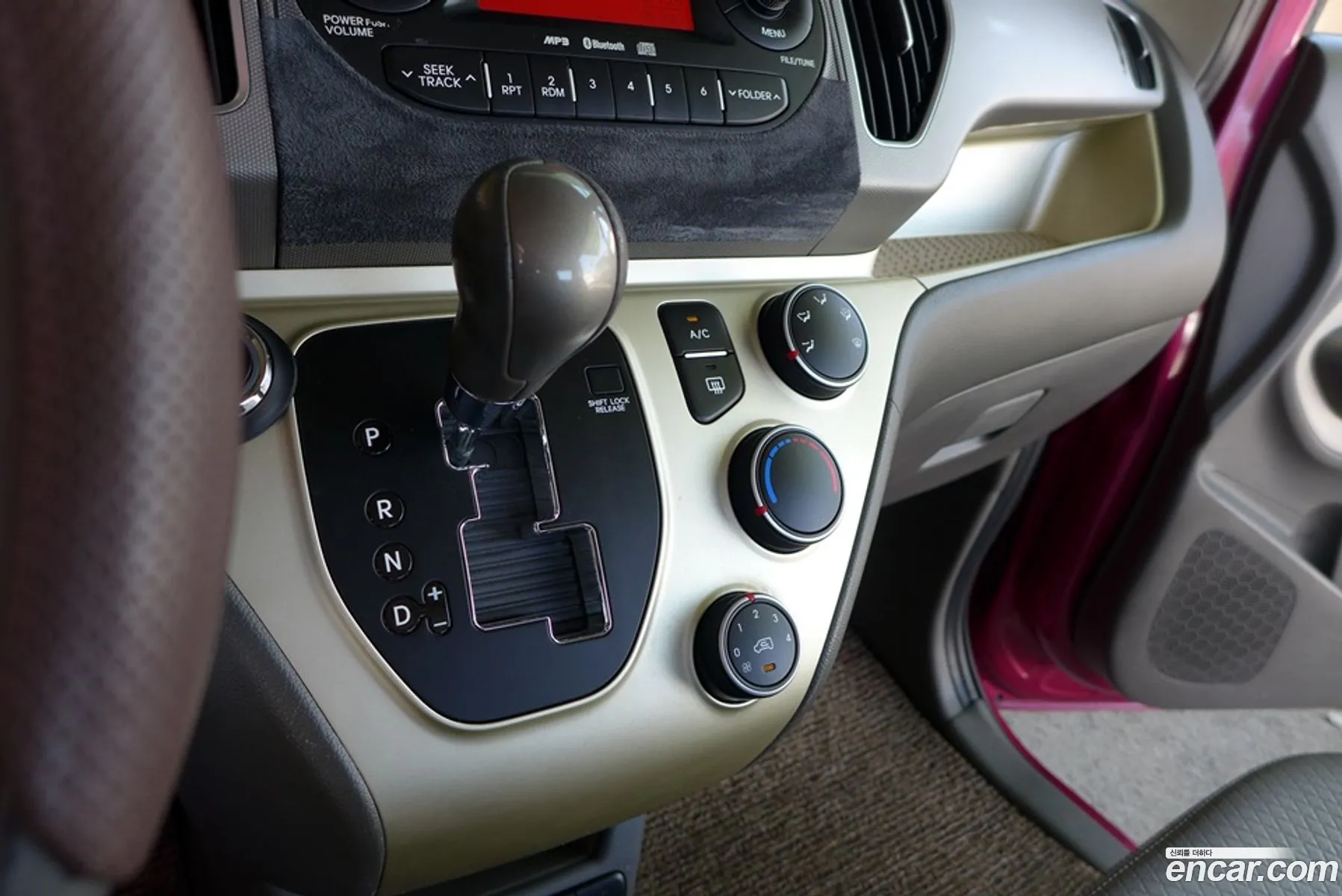 Kia Ray 2012 — 16