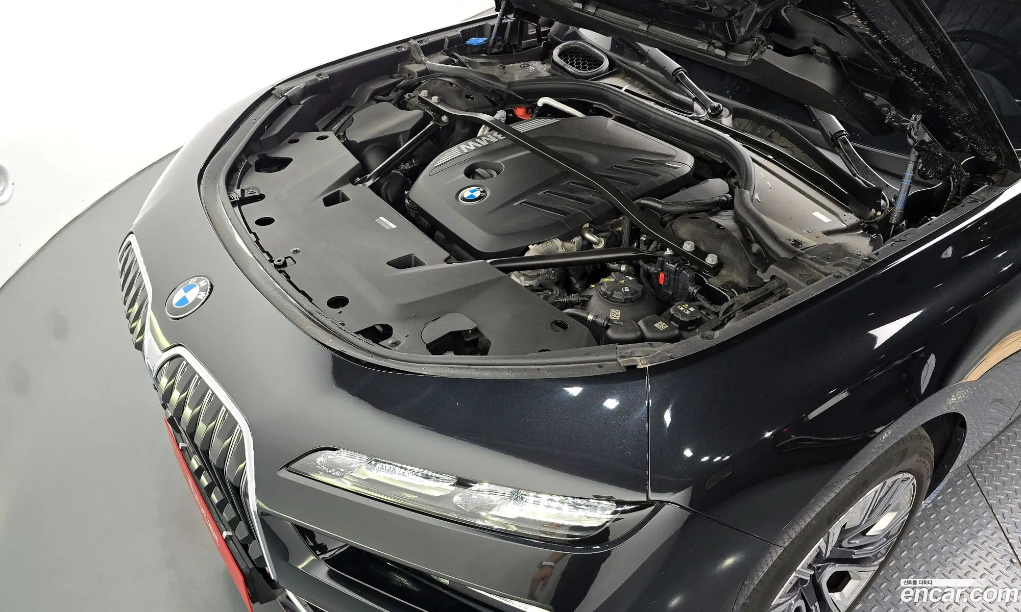 BMW 7 Series 2023 — 10