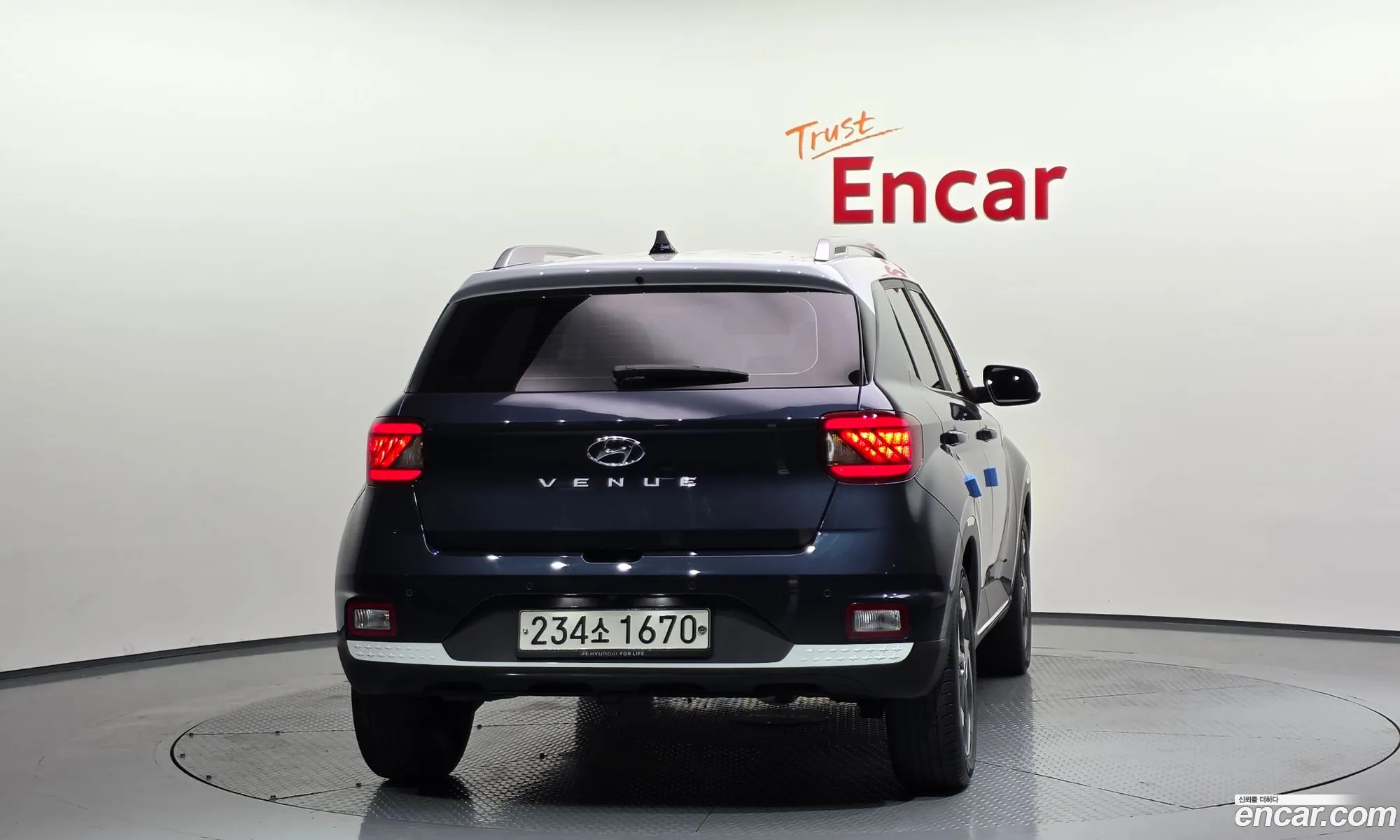 Hyundai Venue 2020 — 14
