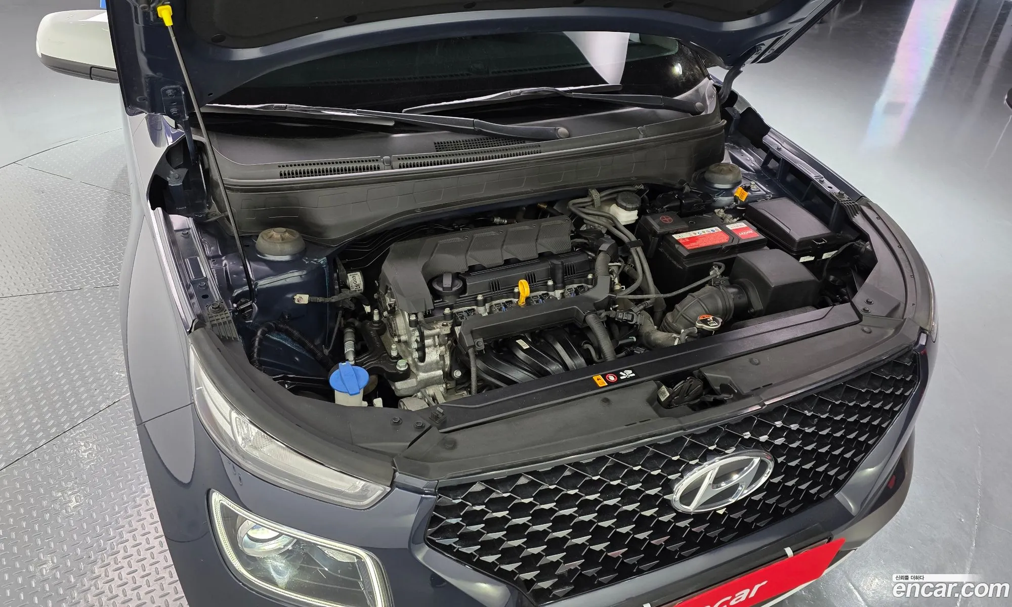 Hyundai Venue 2020 — 17