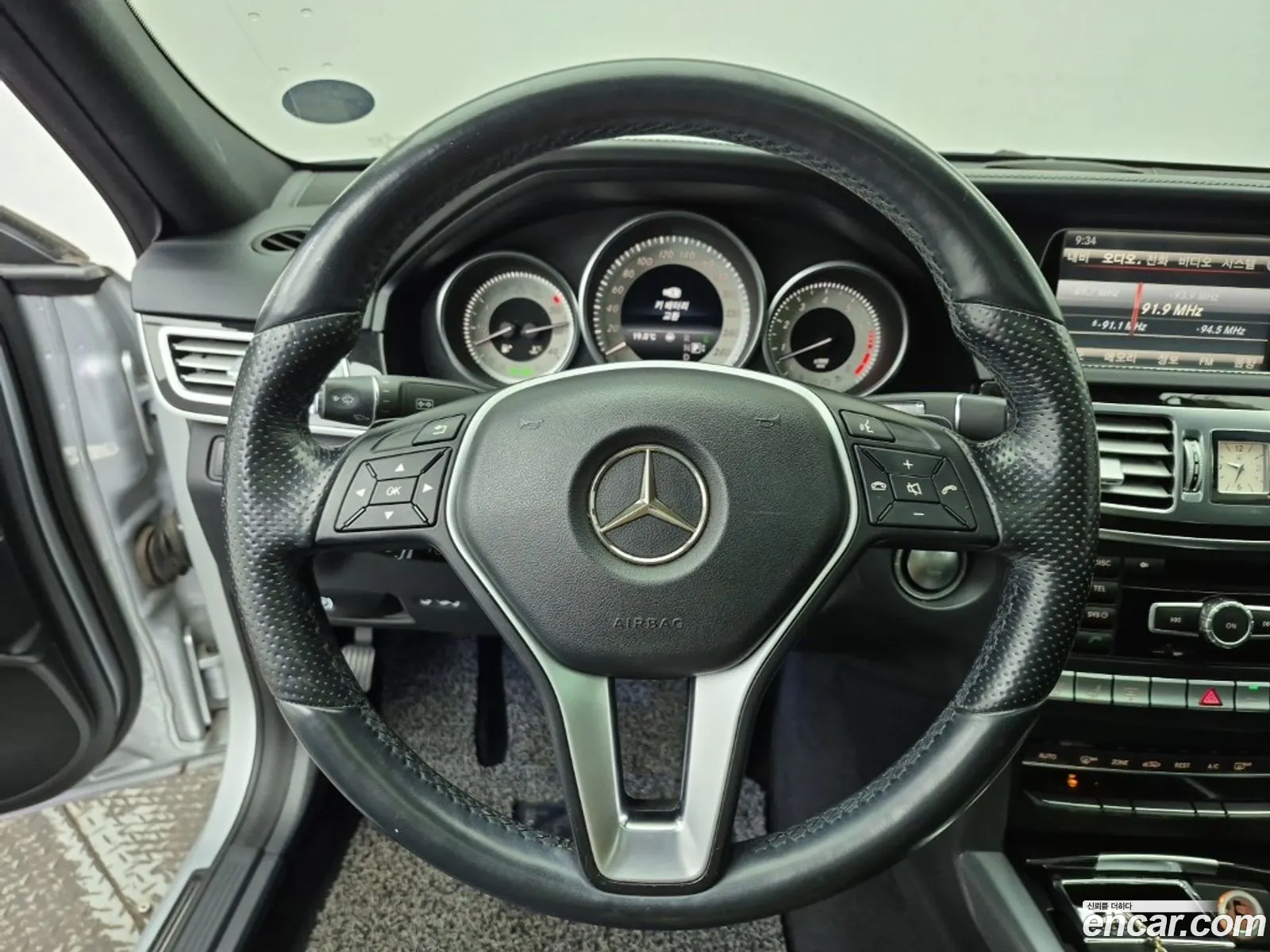 Mercedes-Benz E-Class W212 2015 — 11