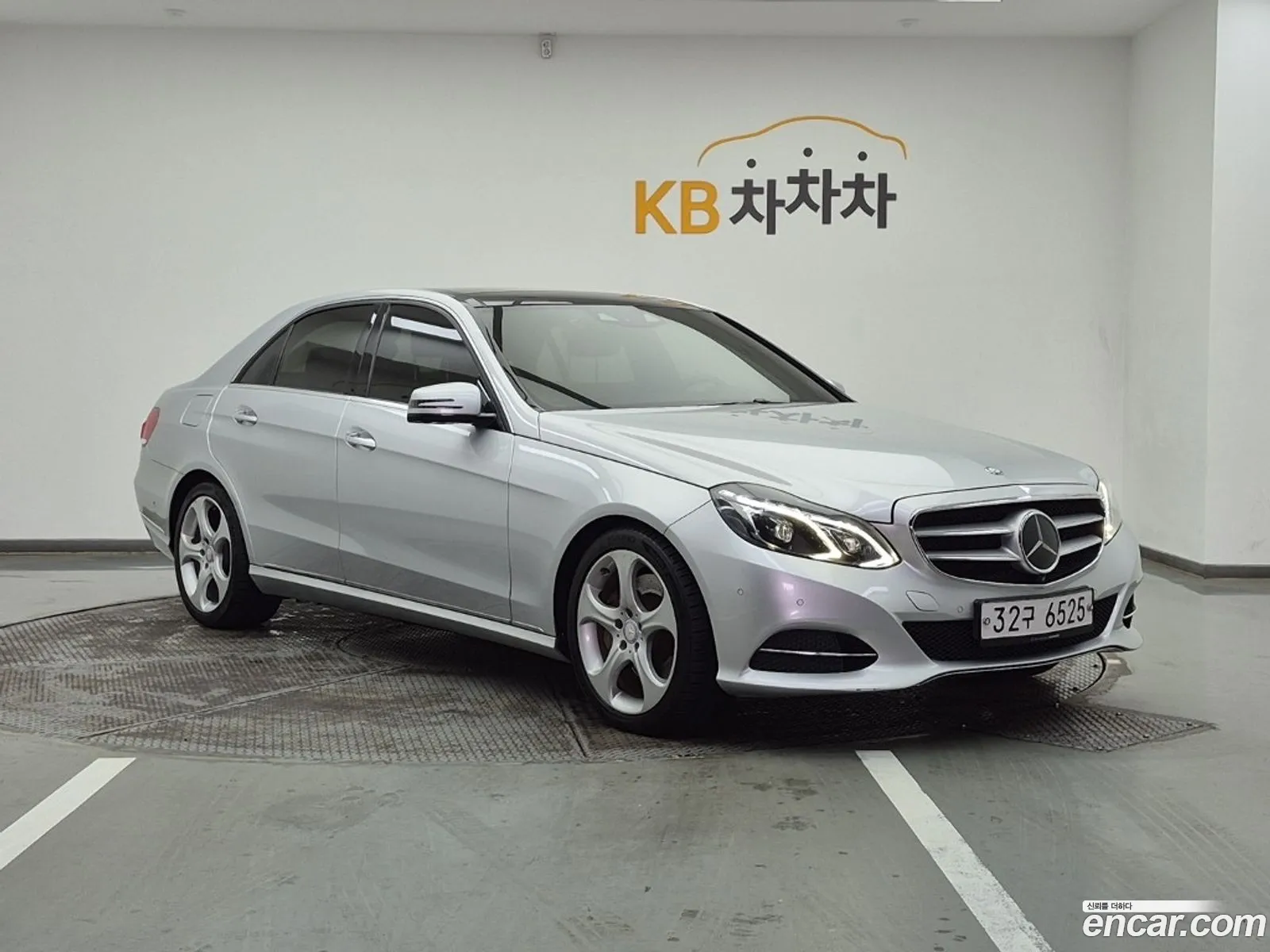 Mercedes-Benz E-Class W212 2015 — 7