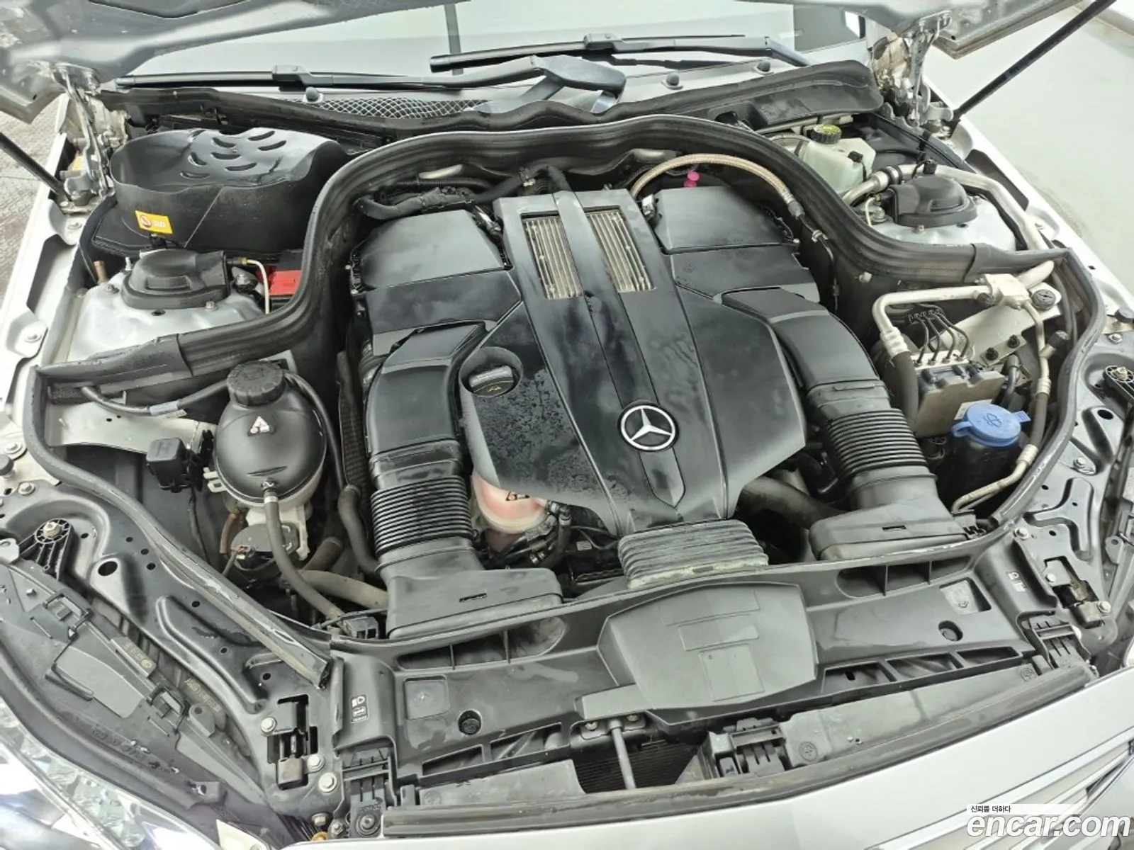 Mercedes-Benz E-Class W212 2015 — 17