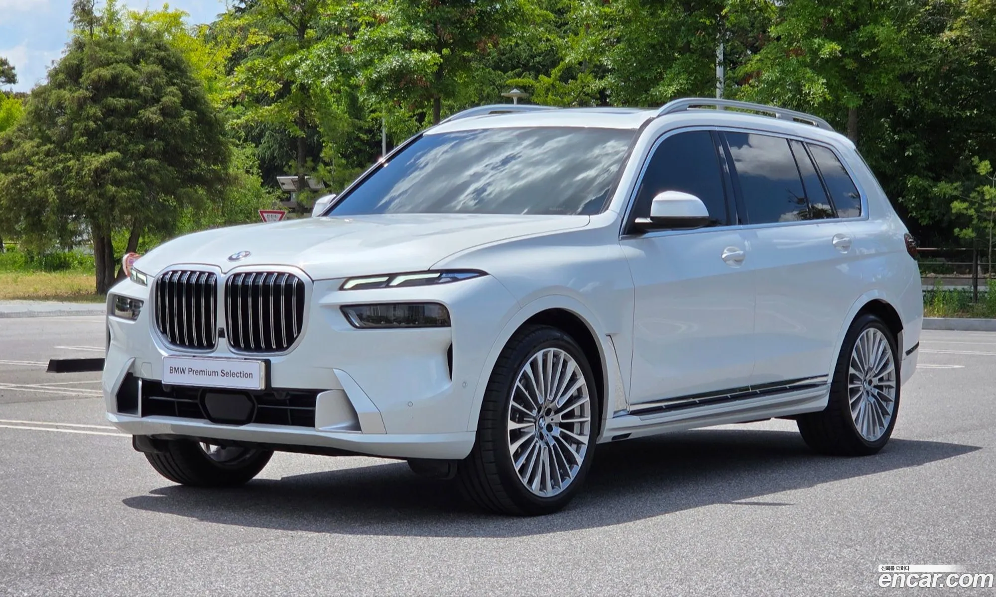 BMW X7 2025 — 16