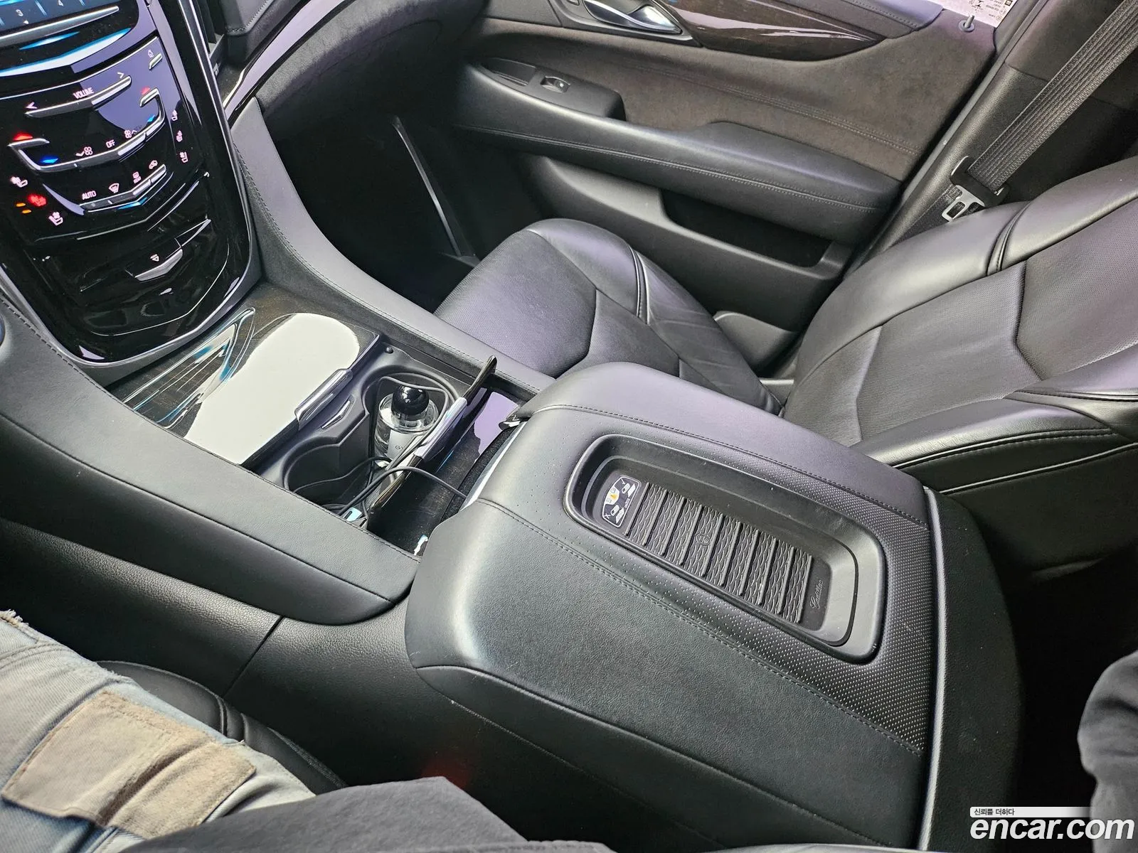Cadillac Escalade 2018 — 8
