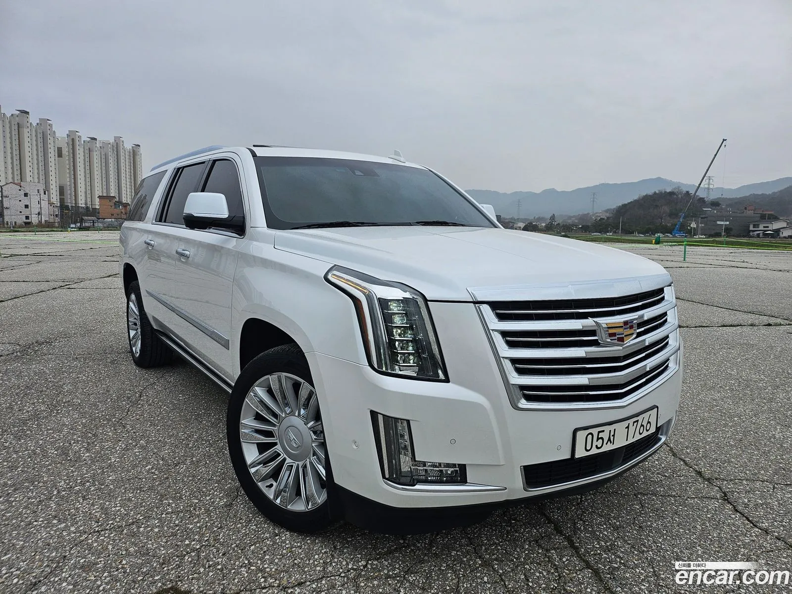 Cadillac Escalade 2018 — 13