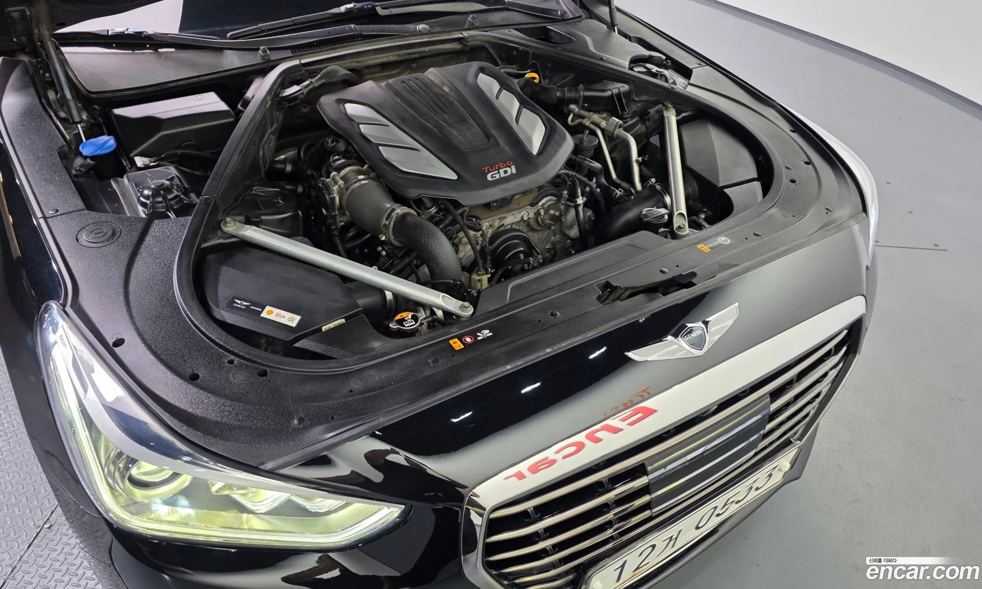 Genesis EQ900 2016 — 3