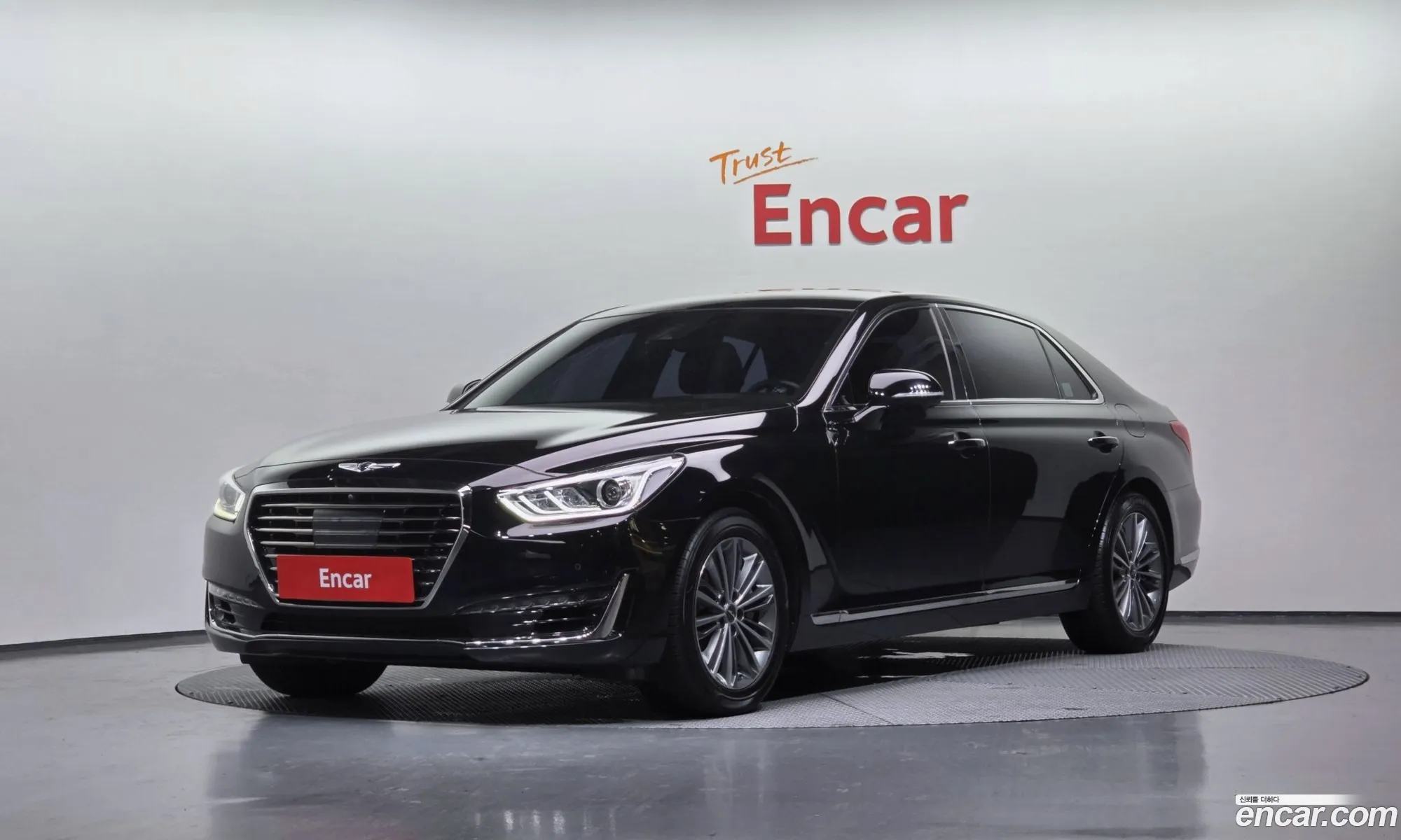 Genesis EQ900 2016 — 12
