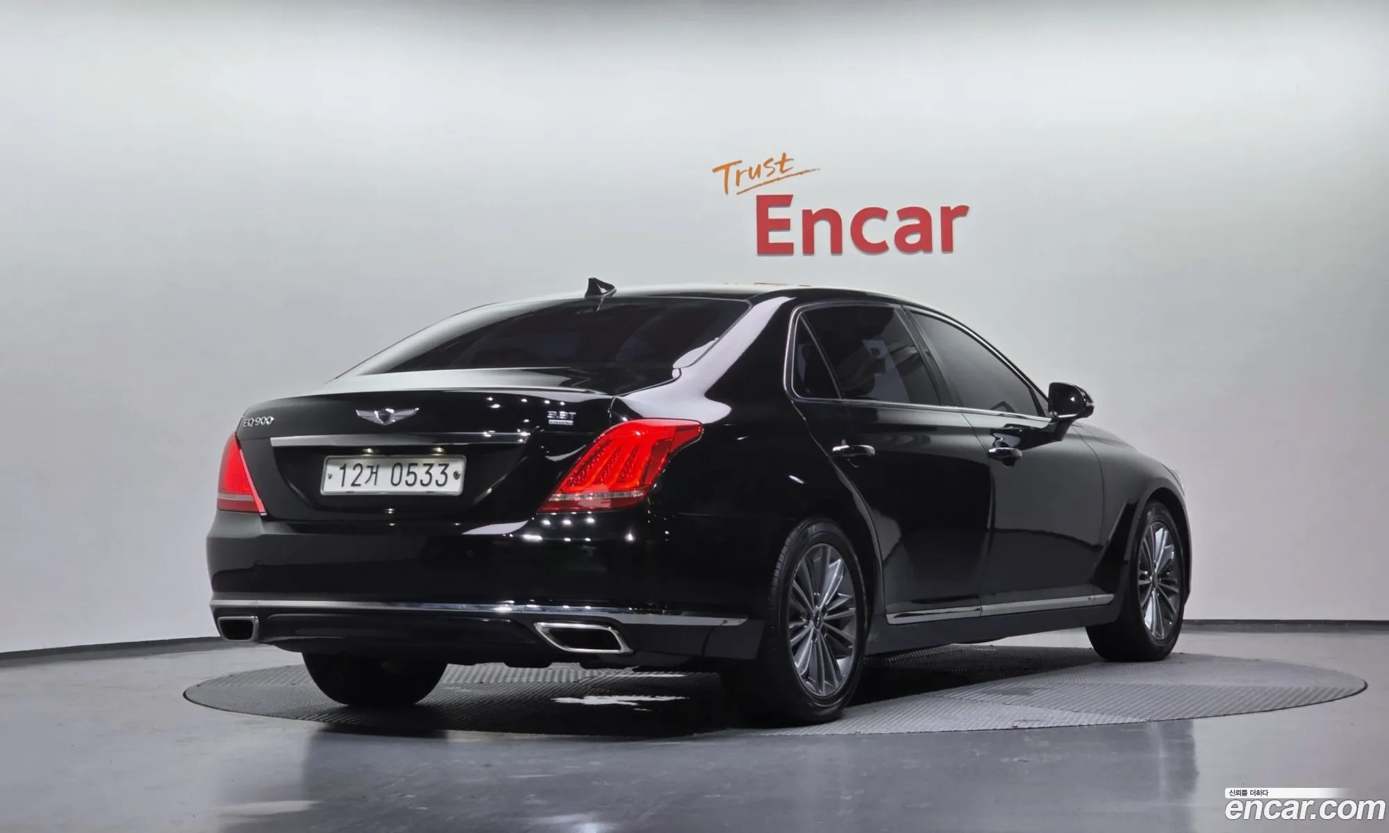 Genesis EQ900 2016 — 9