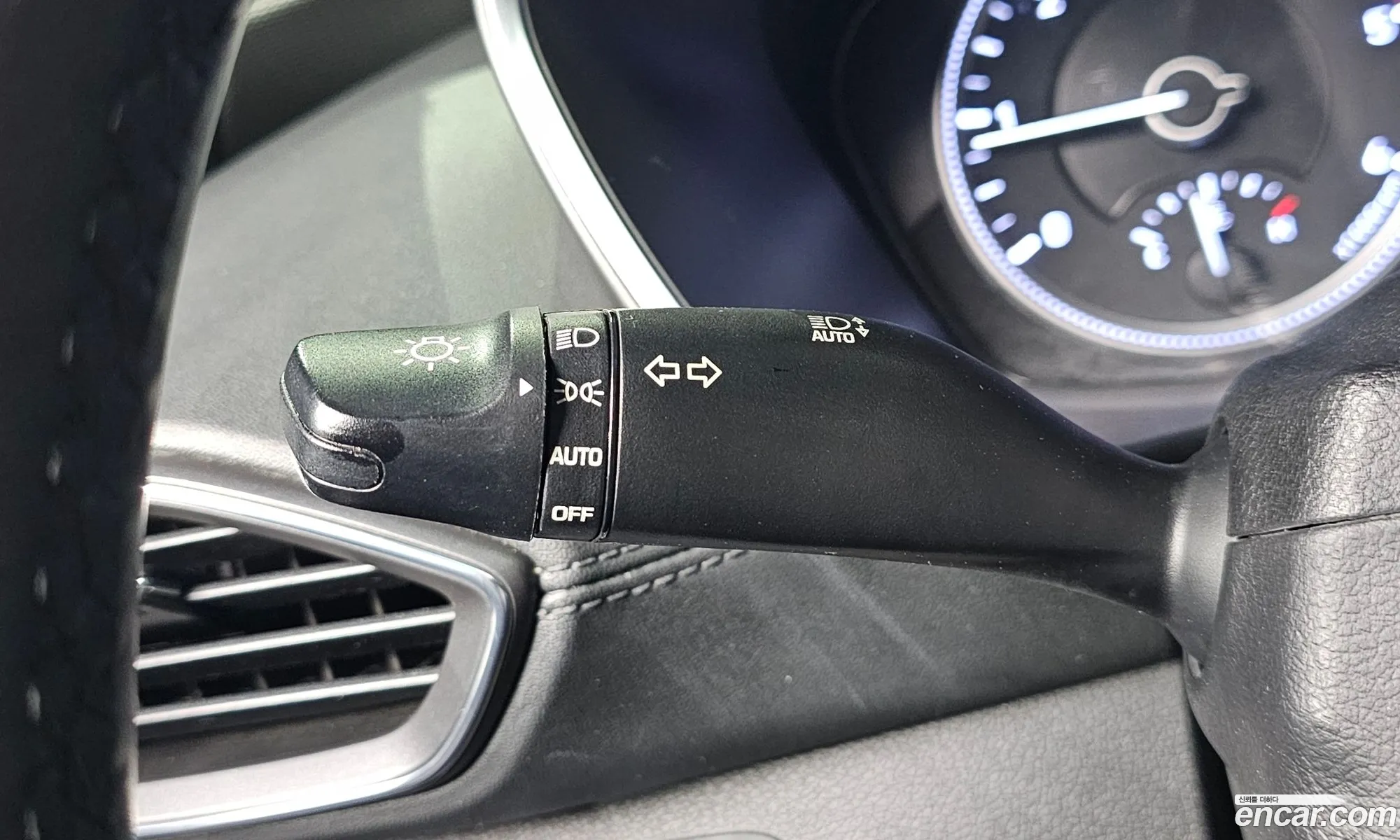 Hyundai Santa Fe TM 2020 KMHS281BBLU290244 — 16