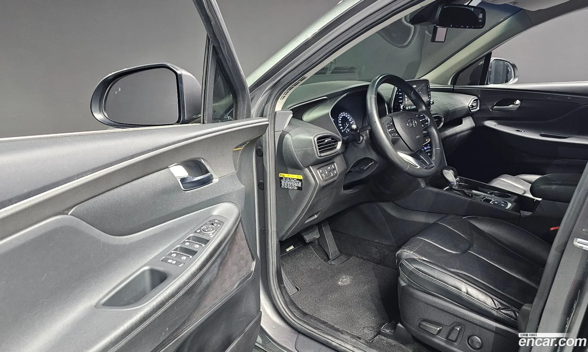 Hyundai Santa Fe TM 2020 KMHS281BBLU290244 — 28
