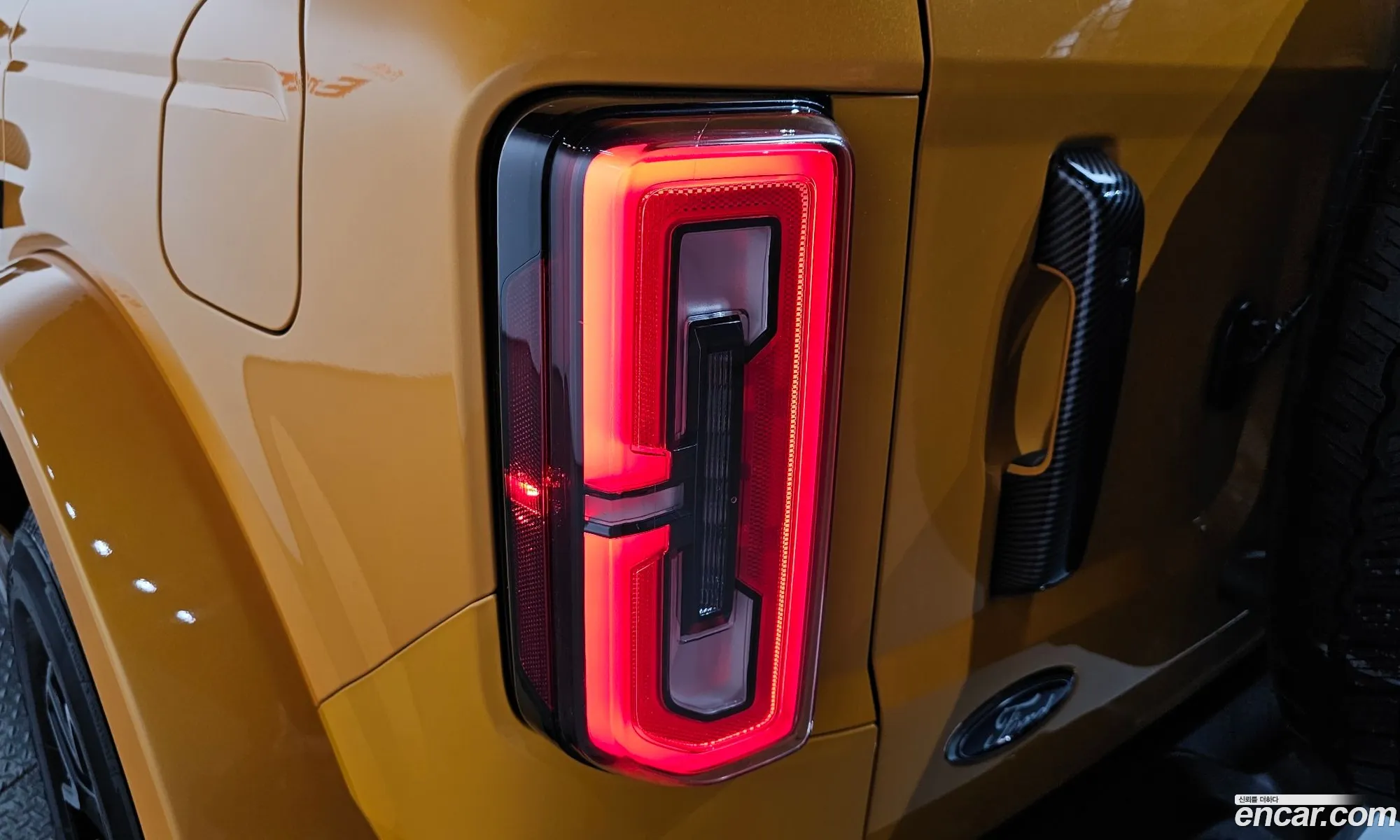 Ford Bronco 6th Gen 2022 1FMEE5DPXNLA94367 — 29