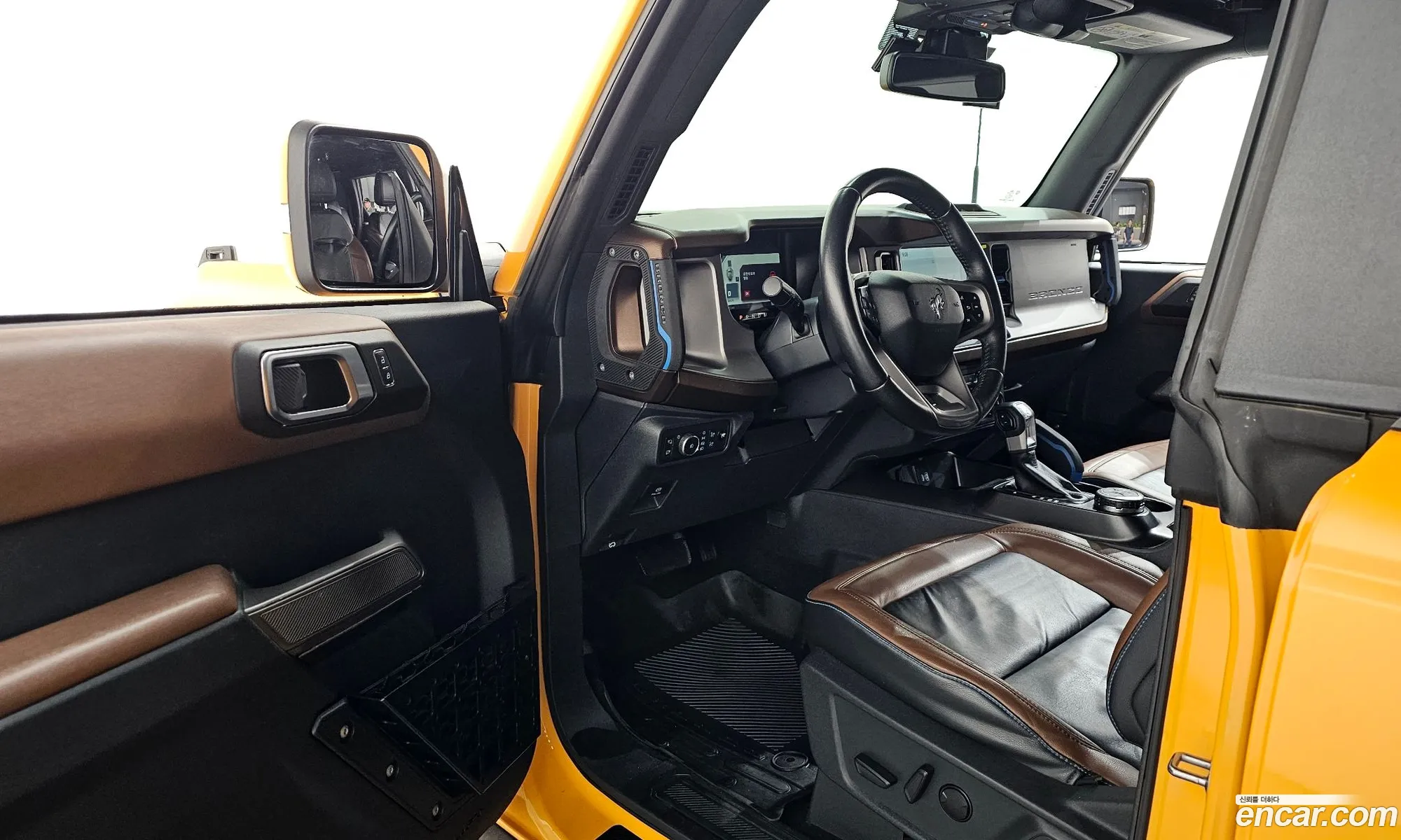 Ford Bronco 6th Gen 2022 1FMEE5DPXNLA94367 — 25