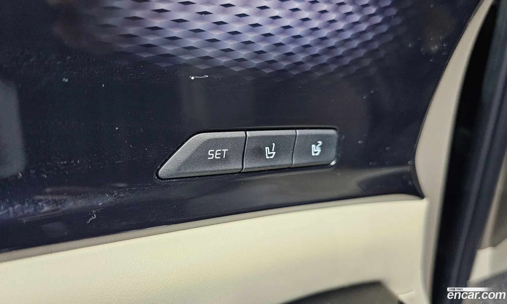 Kia Carnival 2021 KNANE81BBMS095649 — 14