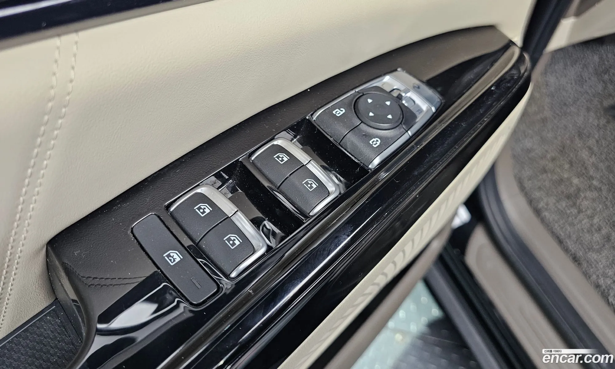 Kia Carnival 2021 KNANE81BBMS095649 — 34