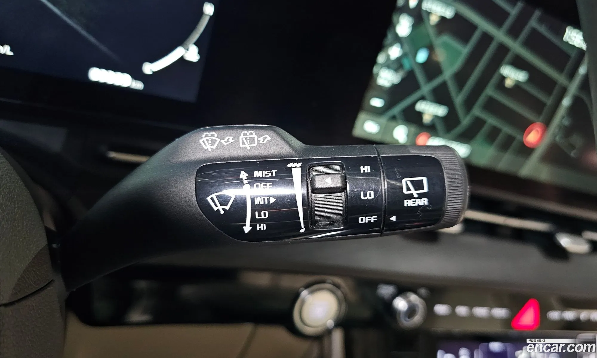 Kia Carnival 2021 KNANE81BBMS095649 — 17