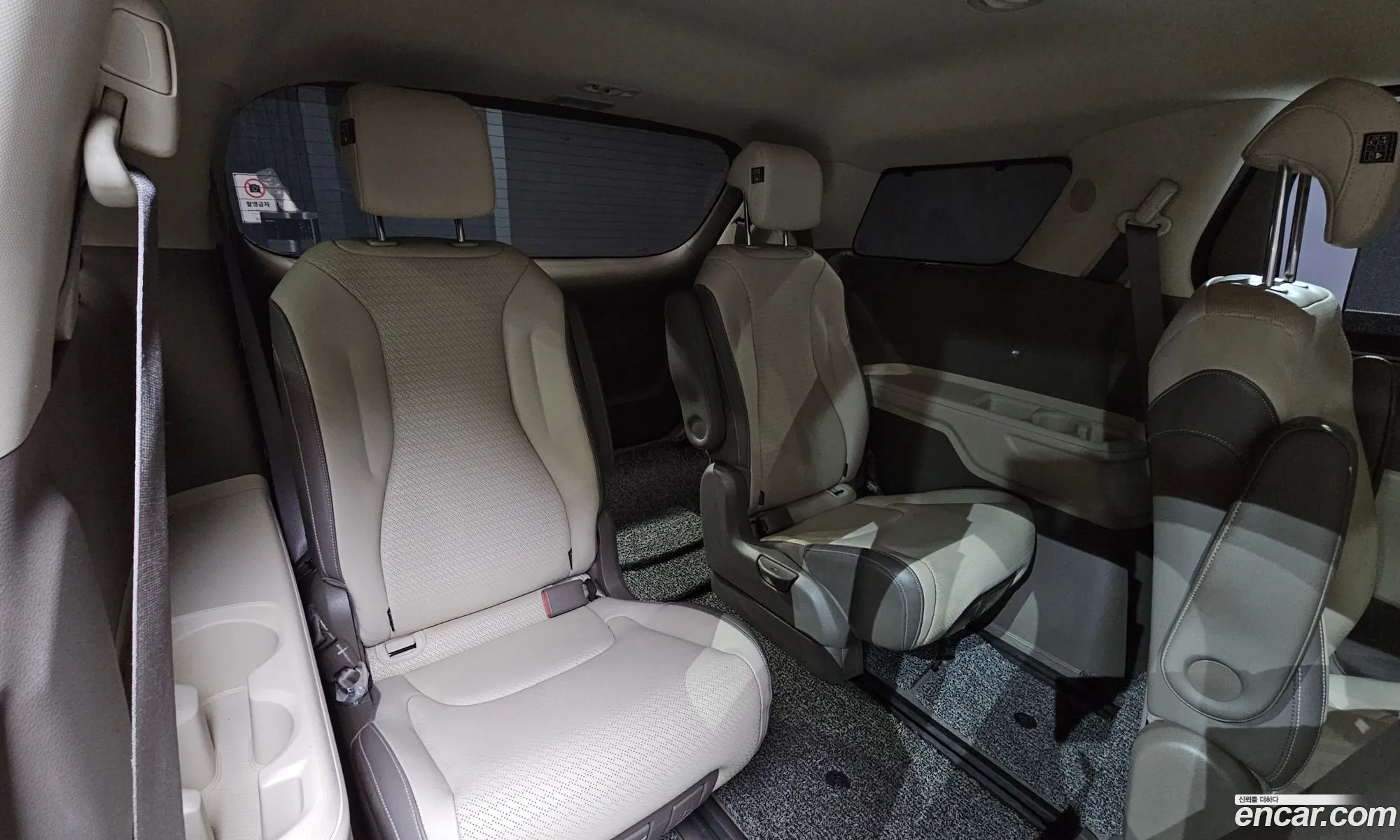Kia Carnival 2021 KNANE81BBMS095649 — 15