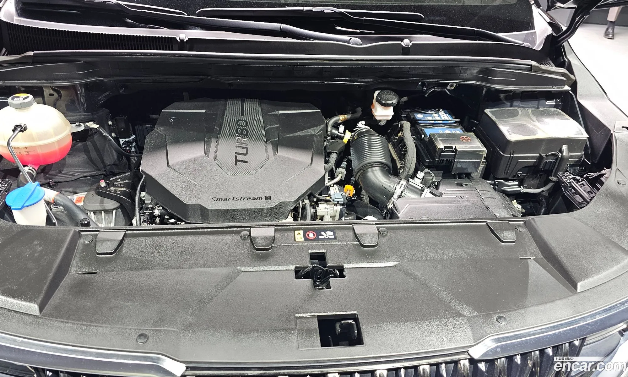 Kia Carnival 2021 KNANE81BBMS095649 — 18