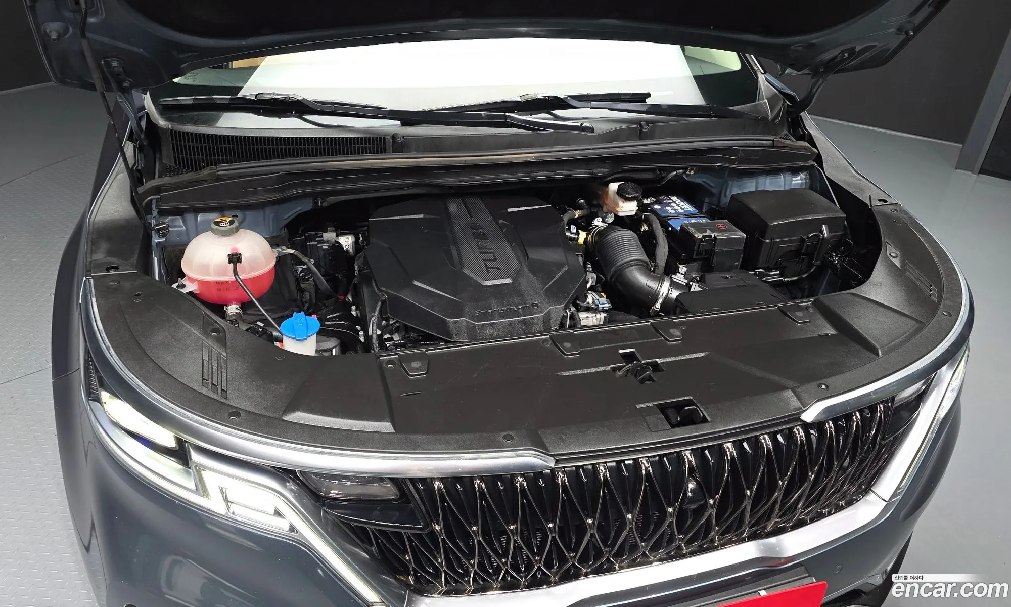 Kia Carnival 2020 KNANE81BBMS023047 — 7