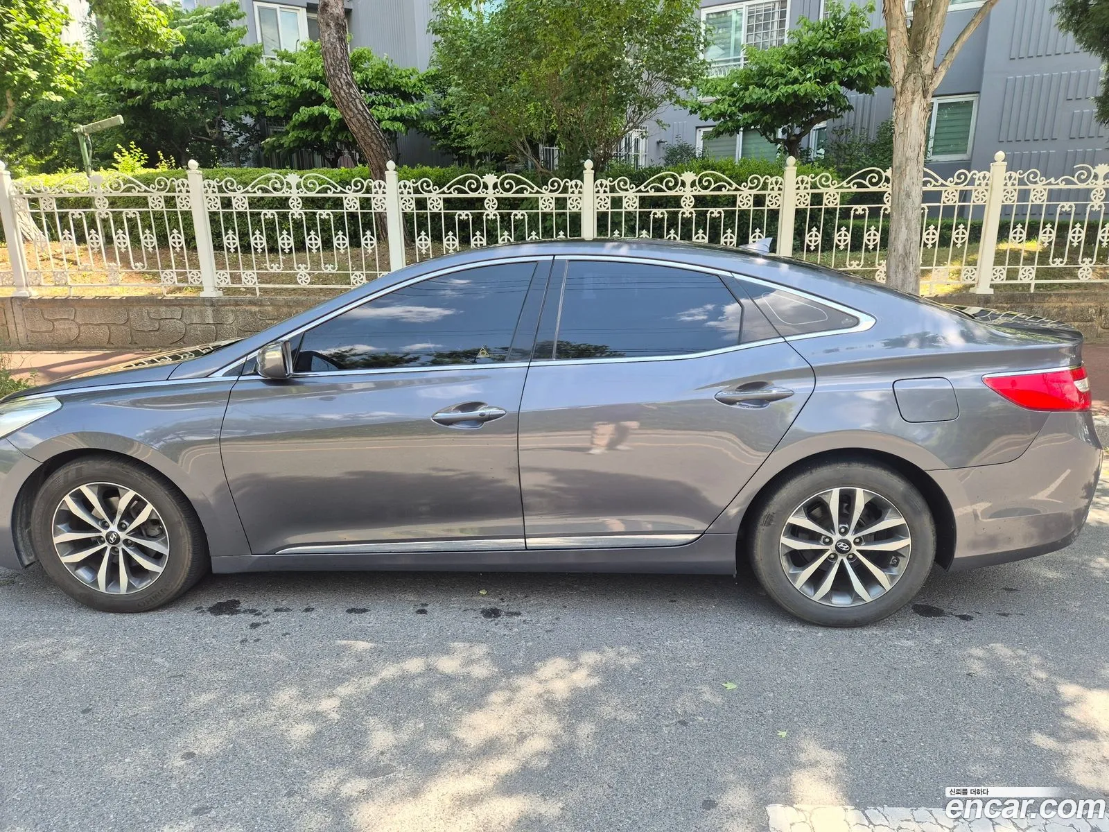 Hyundai Grandeur HG 2011 — 4