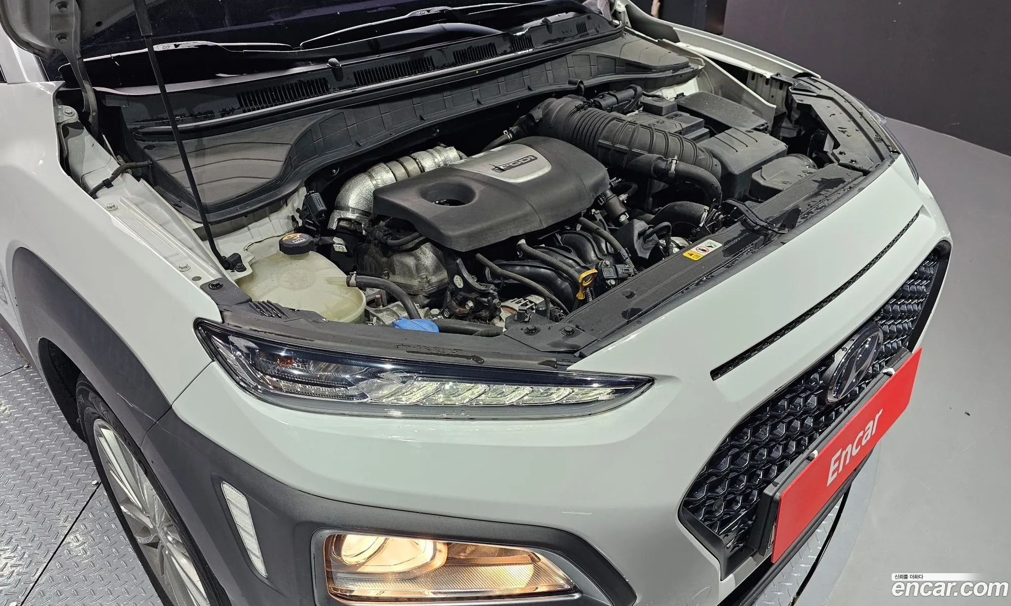 Hyundai Kona 2017 — 19