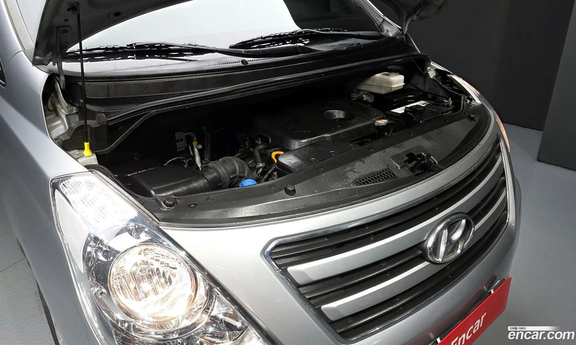 Hyundai Grand Starex 2018 KMFWBX7KBJU967006 — 23