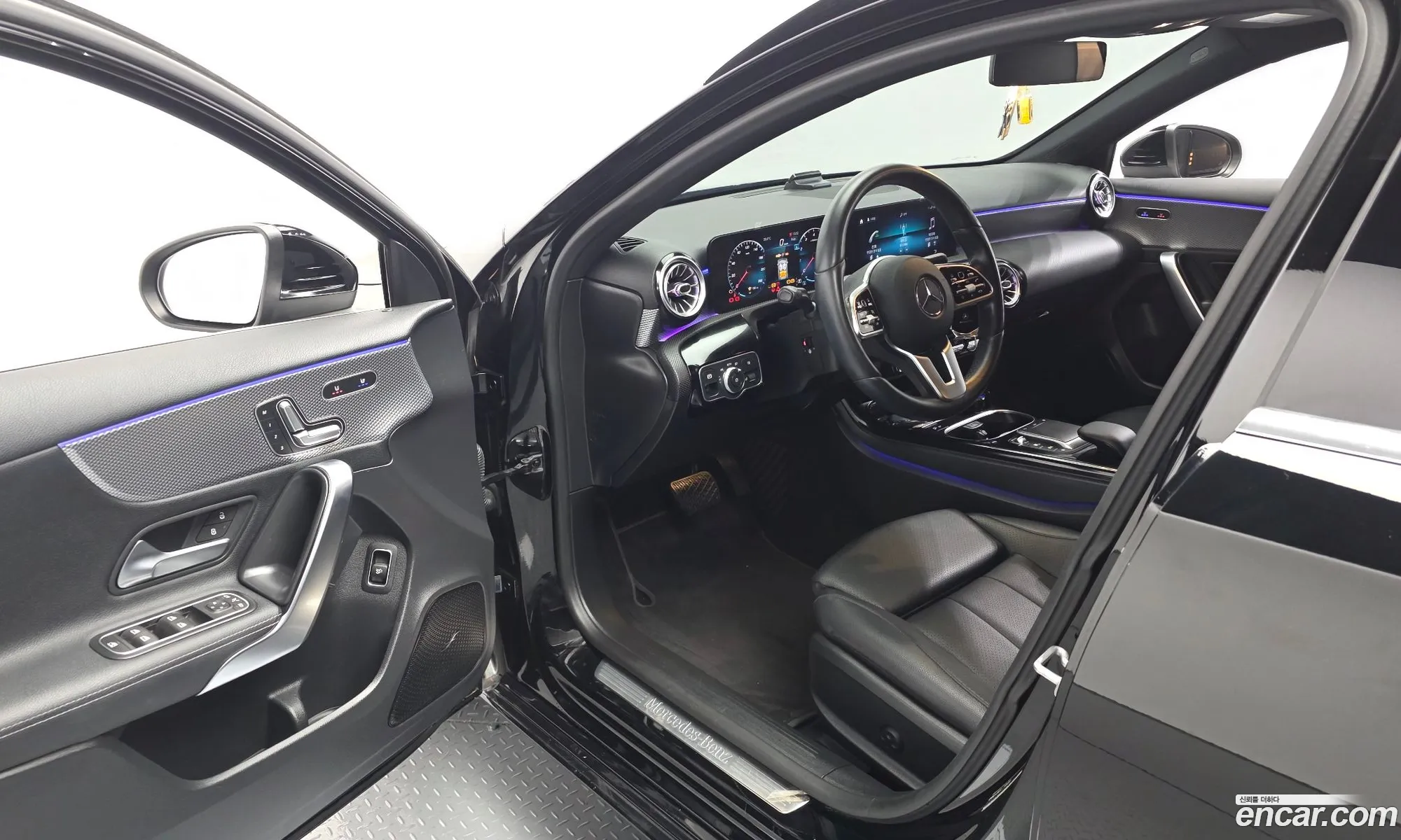 Mercedes-Benz A-Class W177 2021 — 22