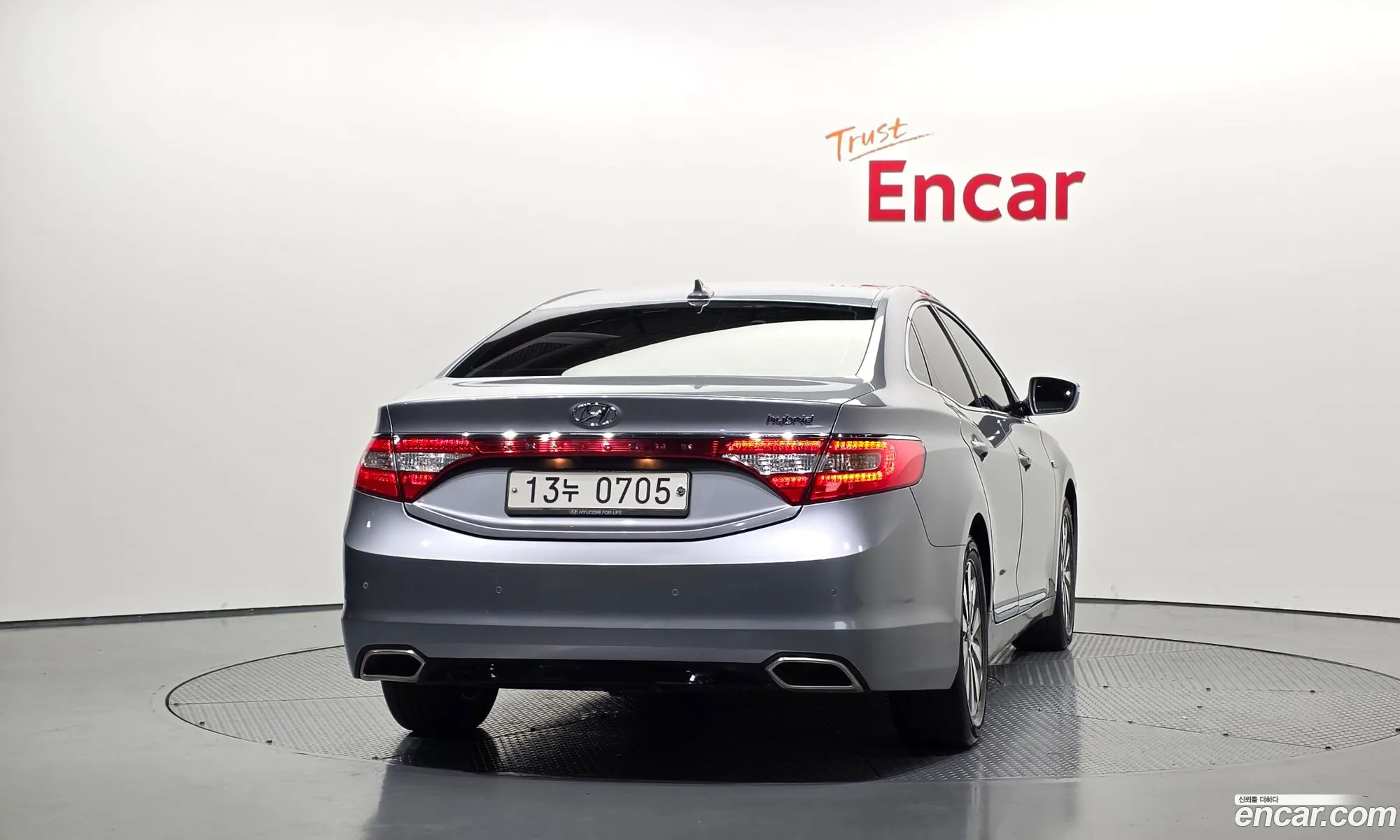 Hyundai Grandeur HG Hybrid 2016 — 2