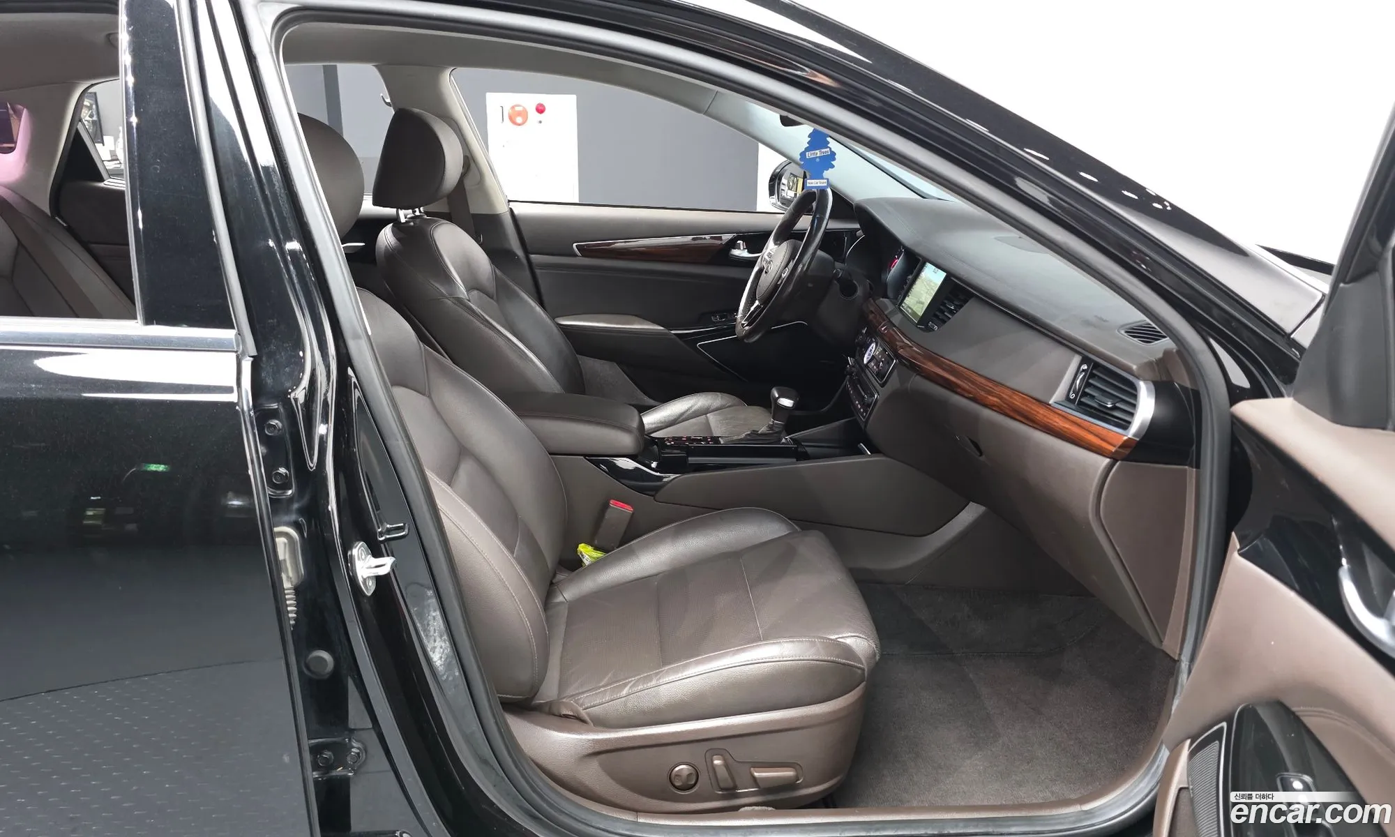 Kia K7 2016 KNALB41ABGA022832 — 15