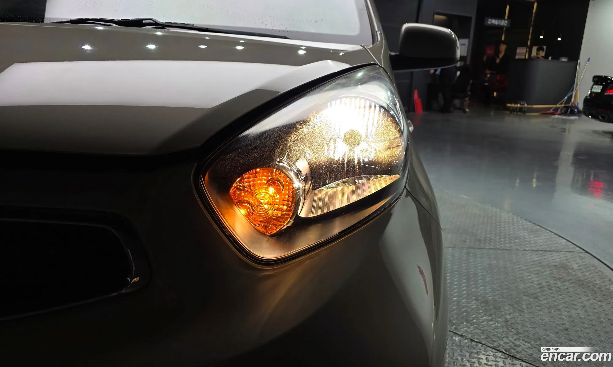 Kia Morning 2016 KNABX511BGT281995 — 26