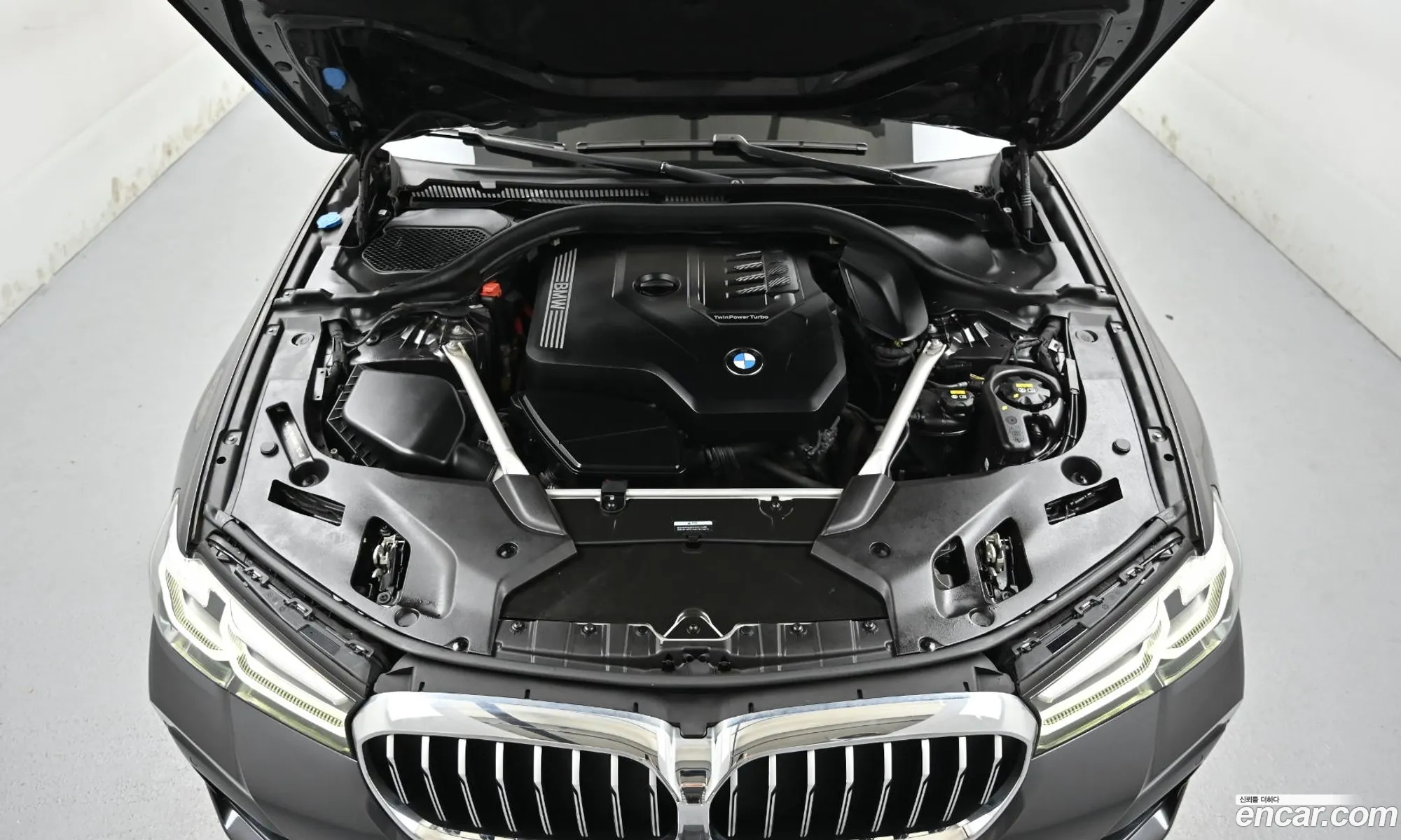 BMW 5 Series 2022 — 5