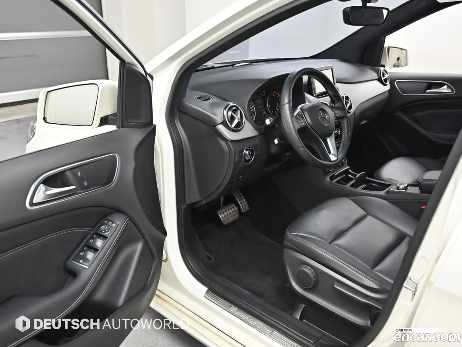 Mercedes-Benz B-Class W246 2013 — 11