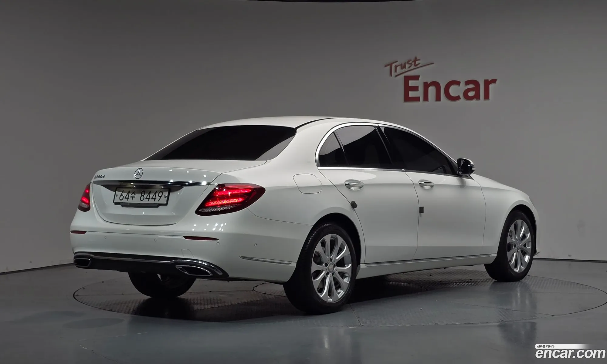 Mercedes-Benz E-Class W213 2017 — 7