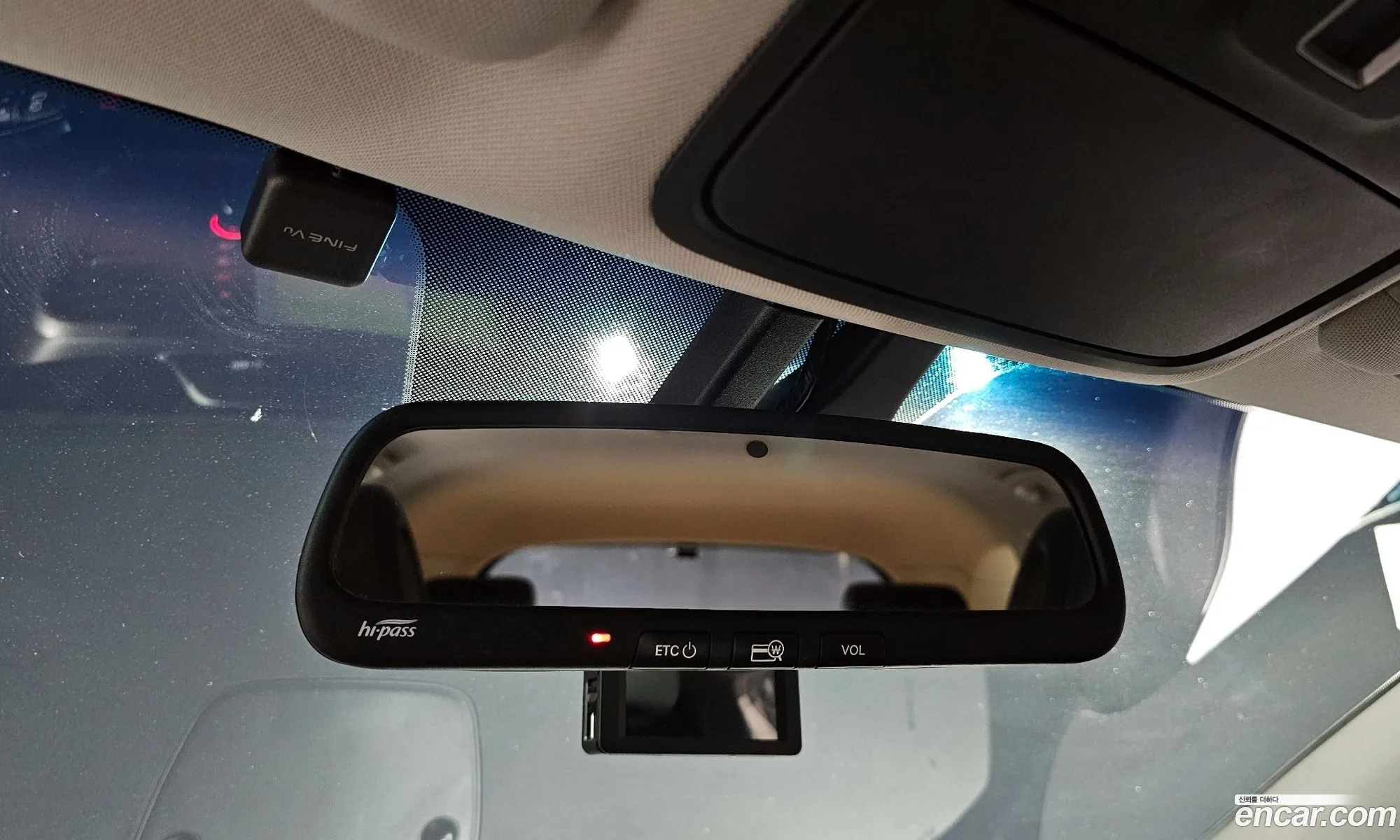 Kia Sorento 2017 KNAPK81ABHA314278 — 8