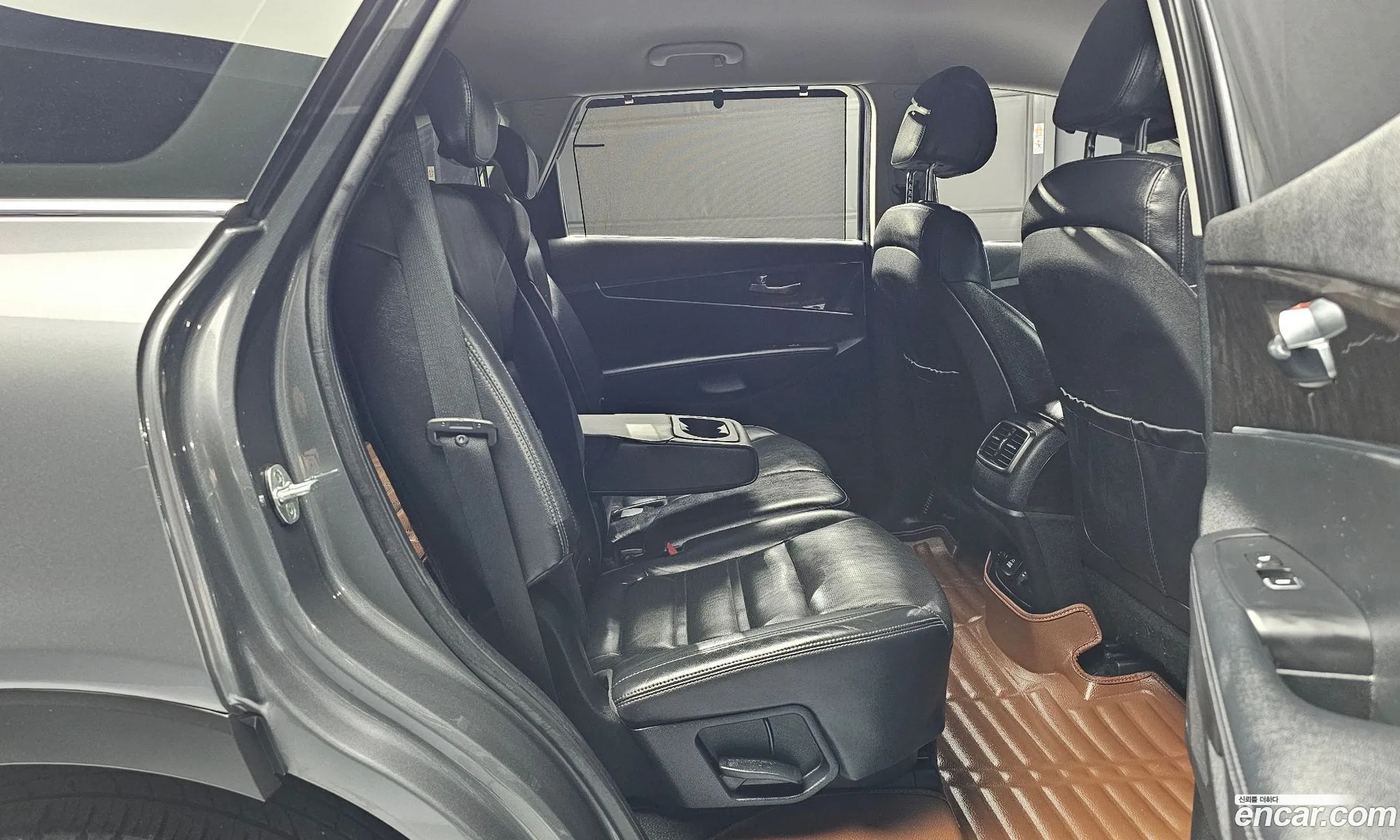 Kia Sorento 2017 KNAPK81ABHA314278 — 14