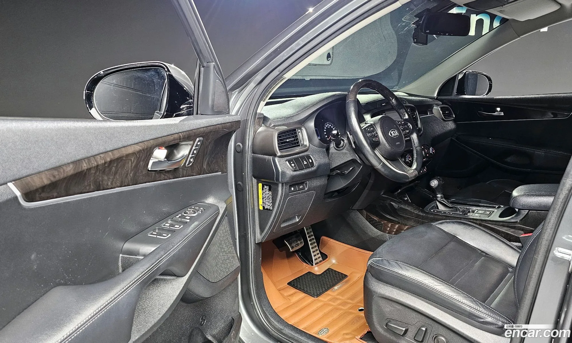 Kia Sorento 2017 KNAPK81ABHA314278 — 11