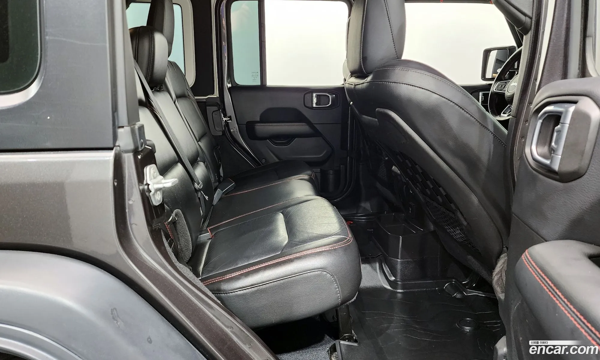 Jeep Wrangler 2018 1C4HJXFN0JW267892 — 17